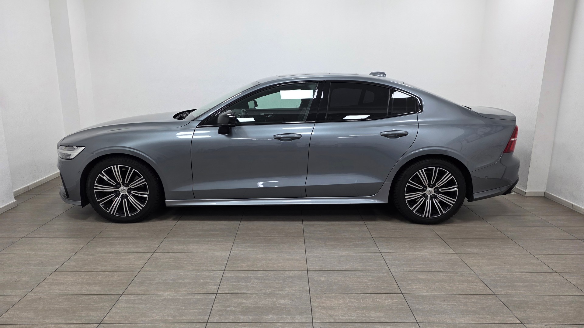 VOLVO S60 T5 R-Design Geartronic-image-7