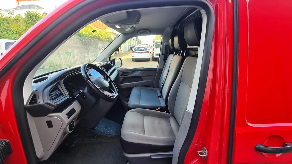 VW T6.1 2.0 TDI 4Motion DSG ** 3-Plätzer ** 150 PS ** Gr-Navi ** Klimaanlage ** Tempomat ** PDC V+H ** Frisch Ab MFK & Service **-image-18