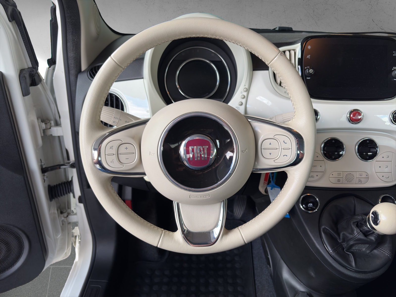 FIAT 500 0.9 Twinair Lounge-image-8