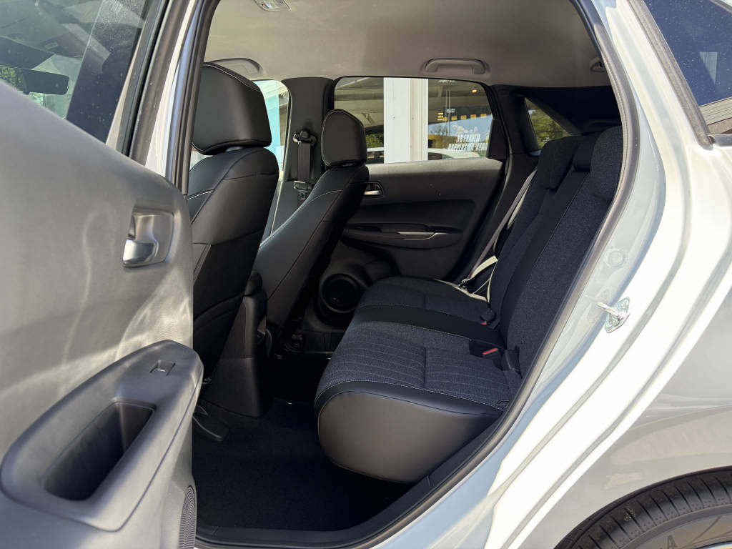 HONDA Jazz 1.5 i-MMD Advance-image-9