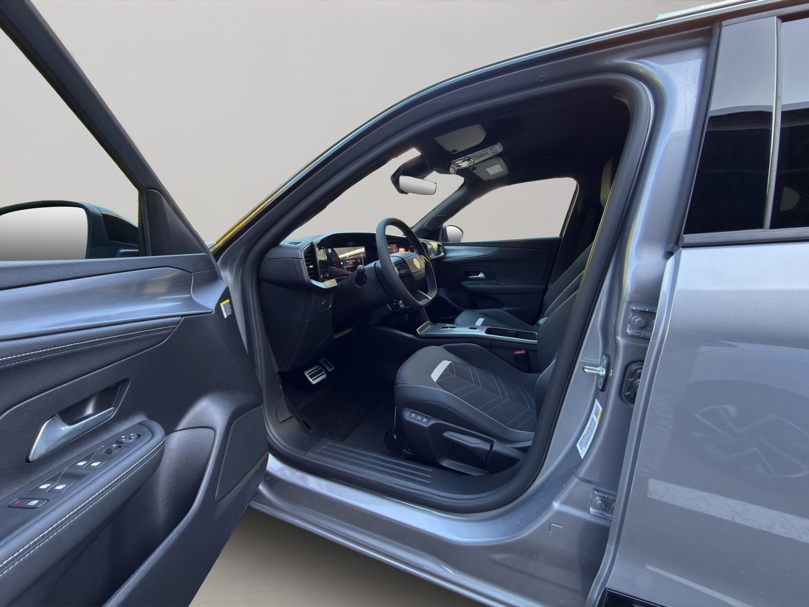 OPEL Mokka 1.2 Turbo Hybrid VIVA-image-12