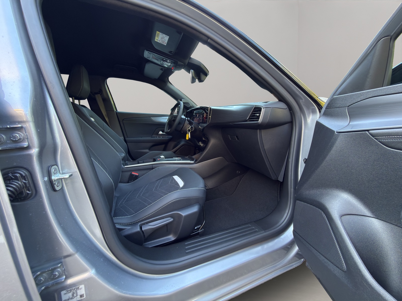 OPEL Mokka 1.2 Turbo Hybrid VIVA-image-21