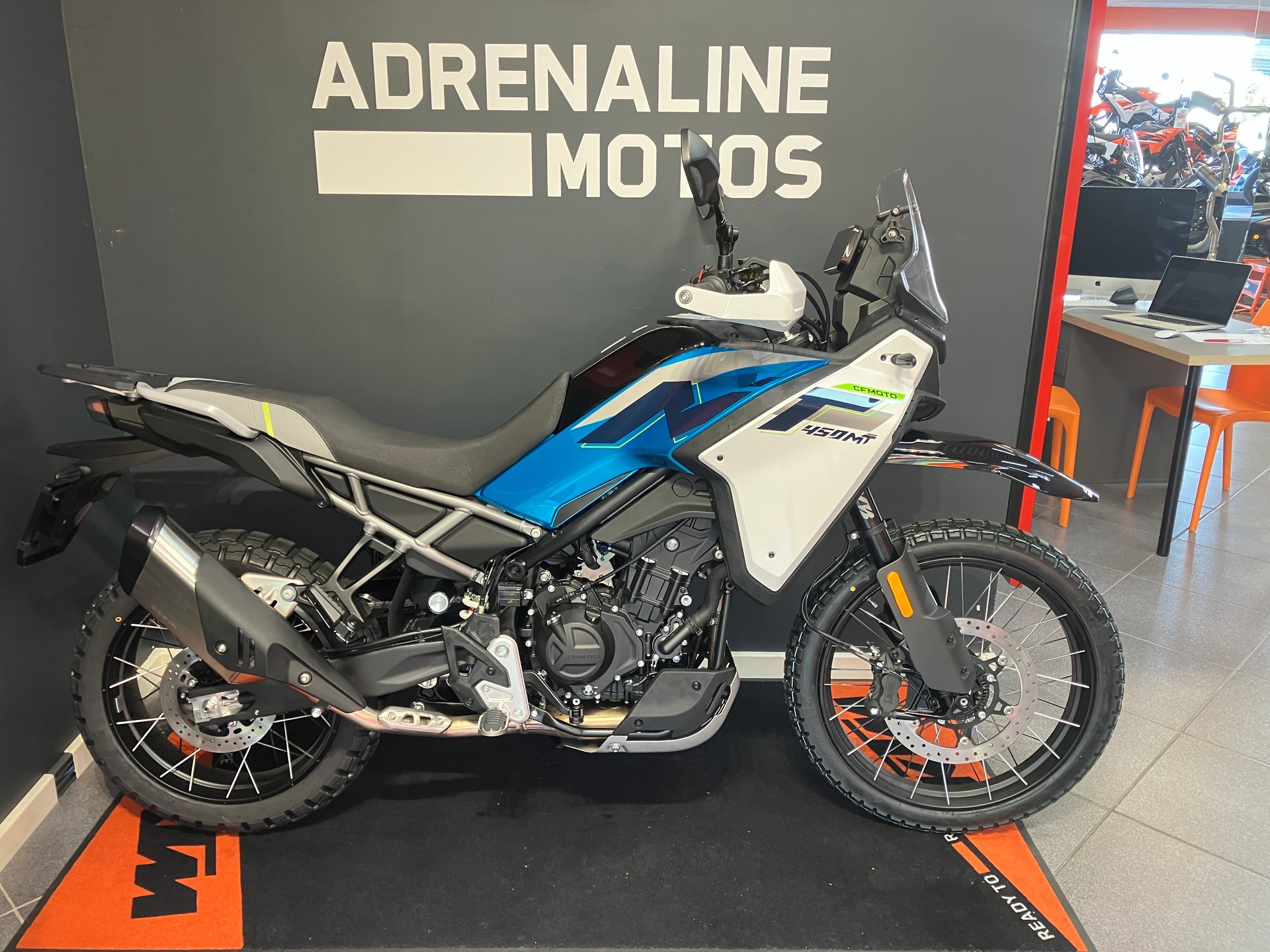CF MOTO 450 MT
