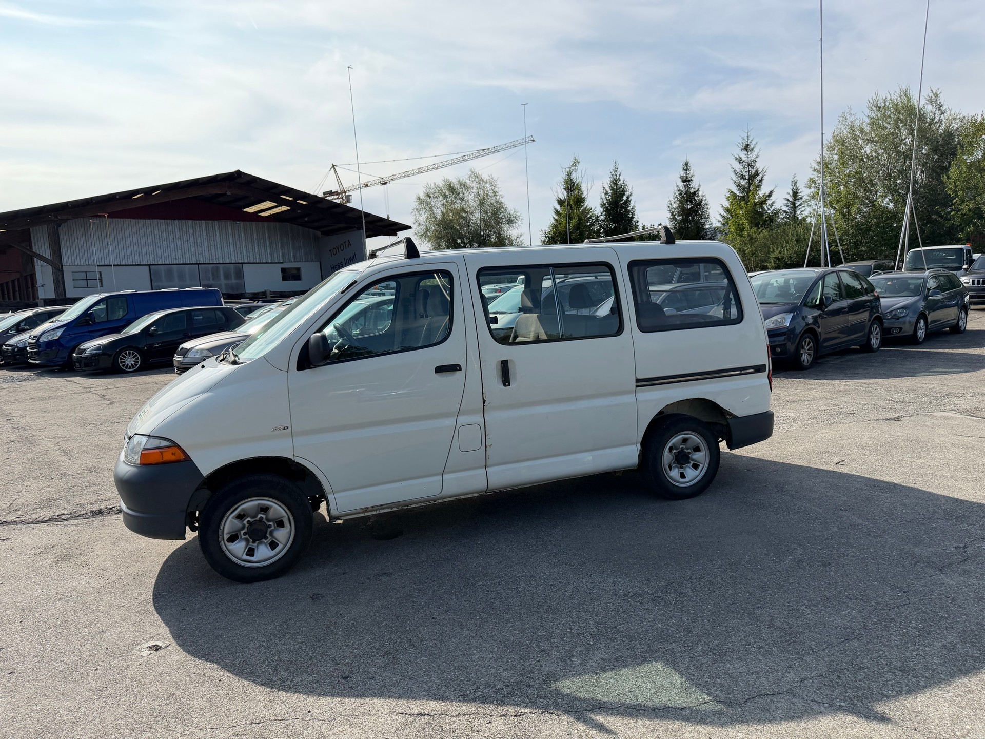 TOYOTA Hiace D-4D 4WD Van-image-7