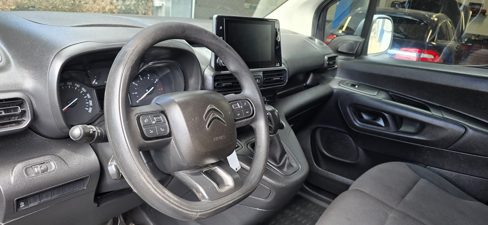 CITROEN Berlingo Van 1.6 Blue HDi 100 s/s Worker 1000kg-image-8