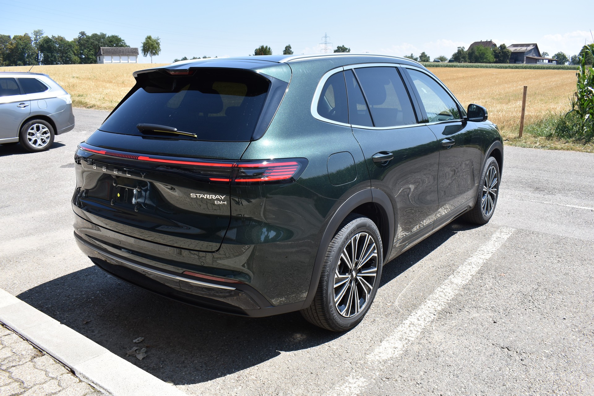 GEELY Starray EM-i Max+ PHEV-image-5