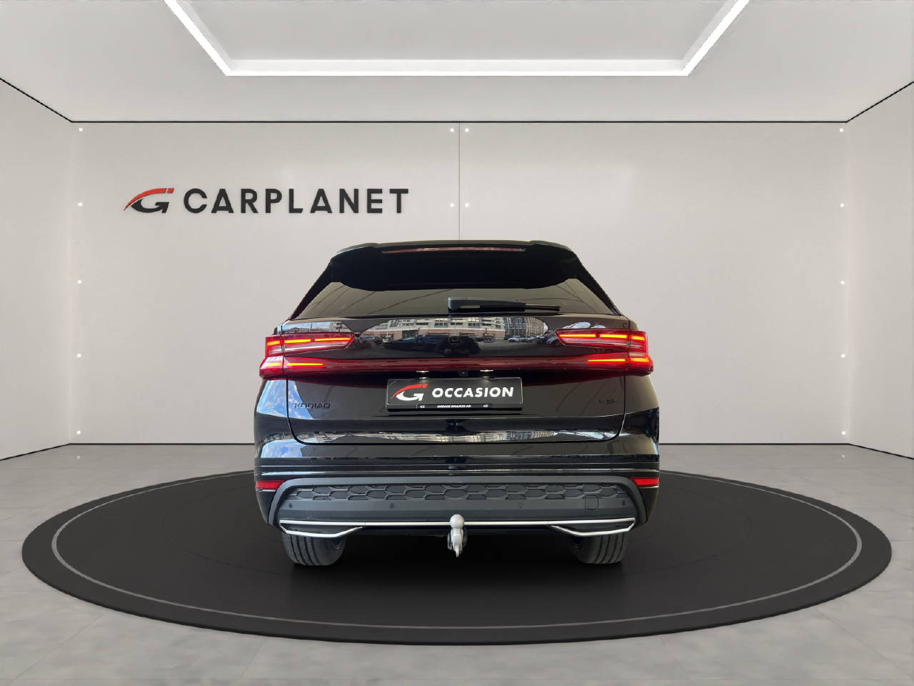 SKODA Kodiaq 2.0 TDI Sportline 4x4 DSG-Automat-image-4