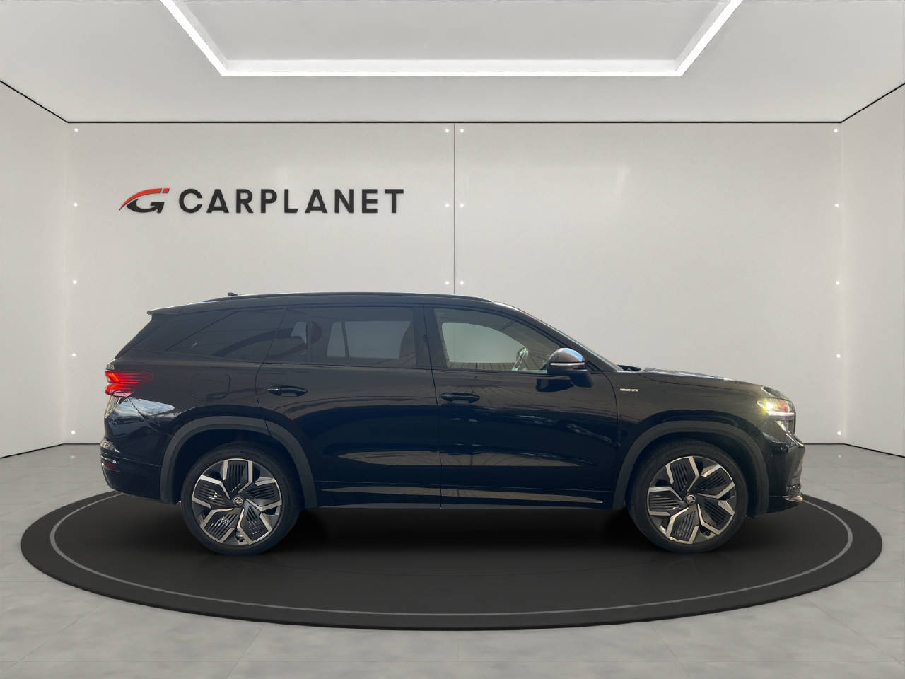 SKODA Kodiaq 2.0 TDI Sportline 4x4 DSG-Automat-image-6
