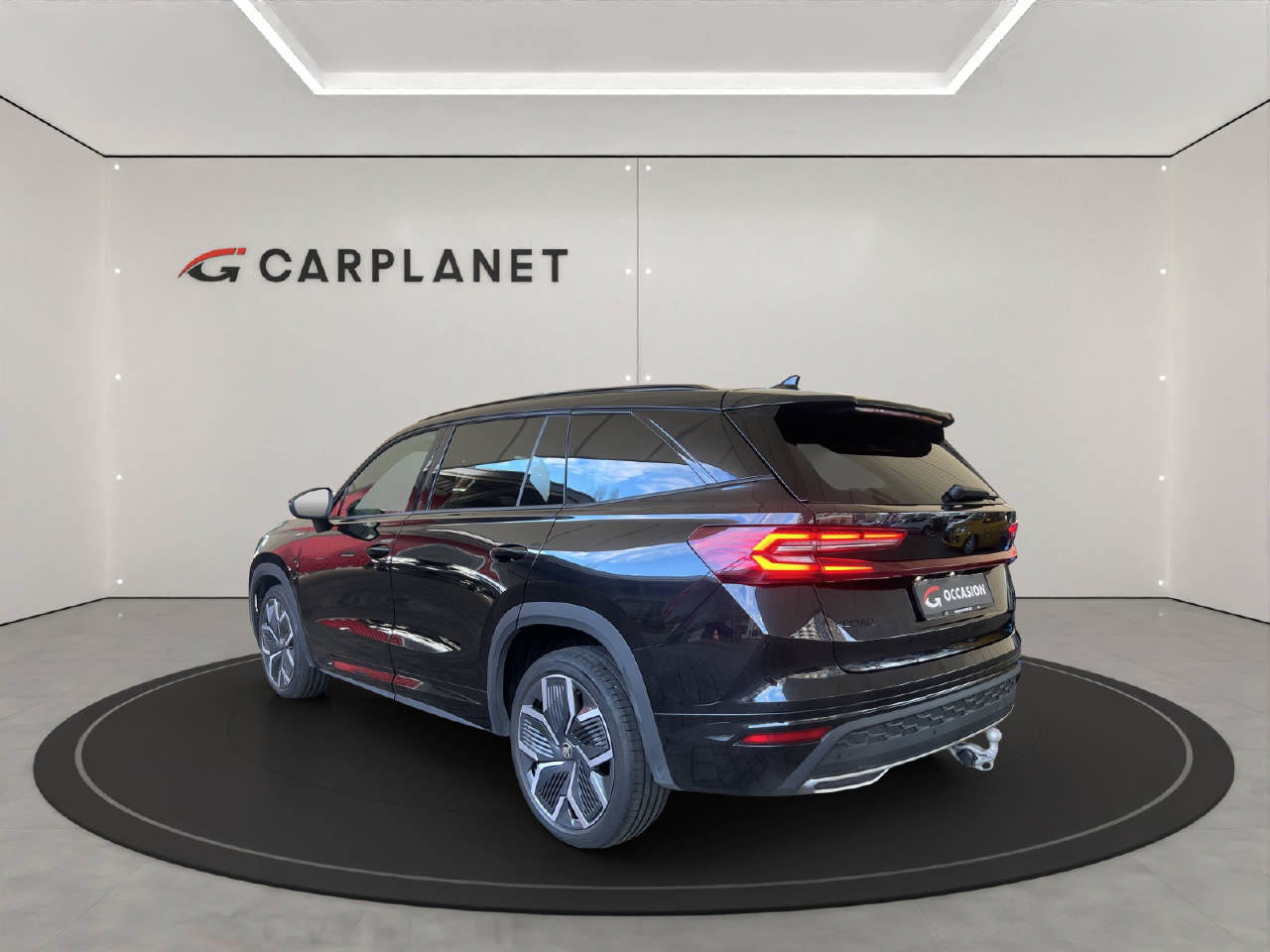 SKODA Kodiaq 2.0 TDI Sportline 4x4 DSG-Automat-image-1