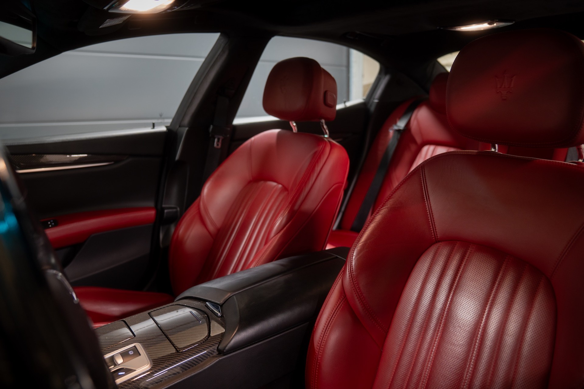 MASERATI 3.0 V6 S Q4-image-6
