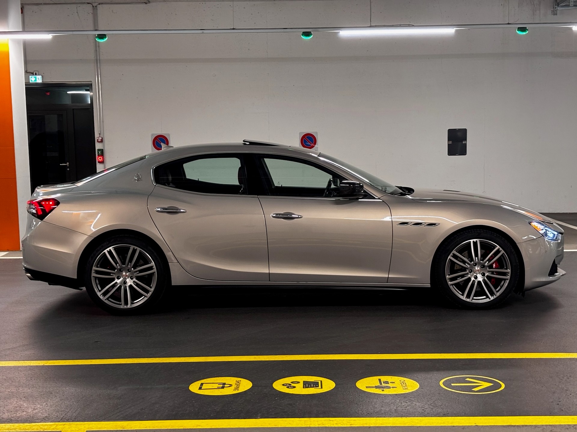 MASERATI 3.0 V6 S Q4-image-18