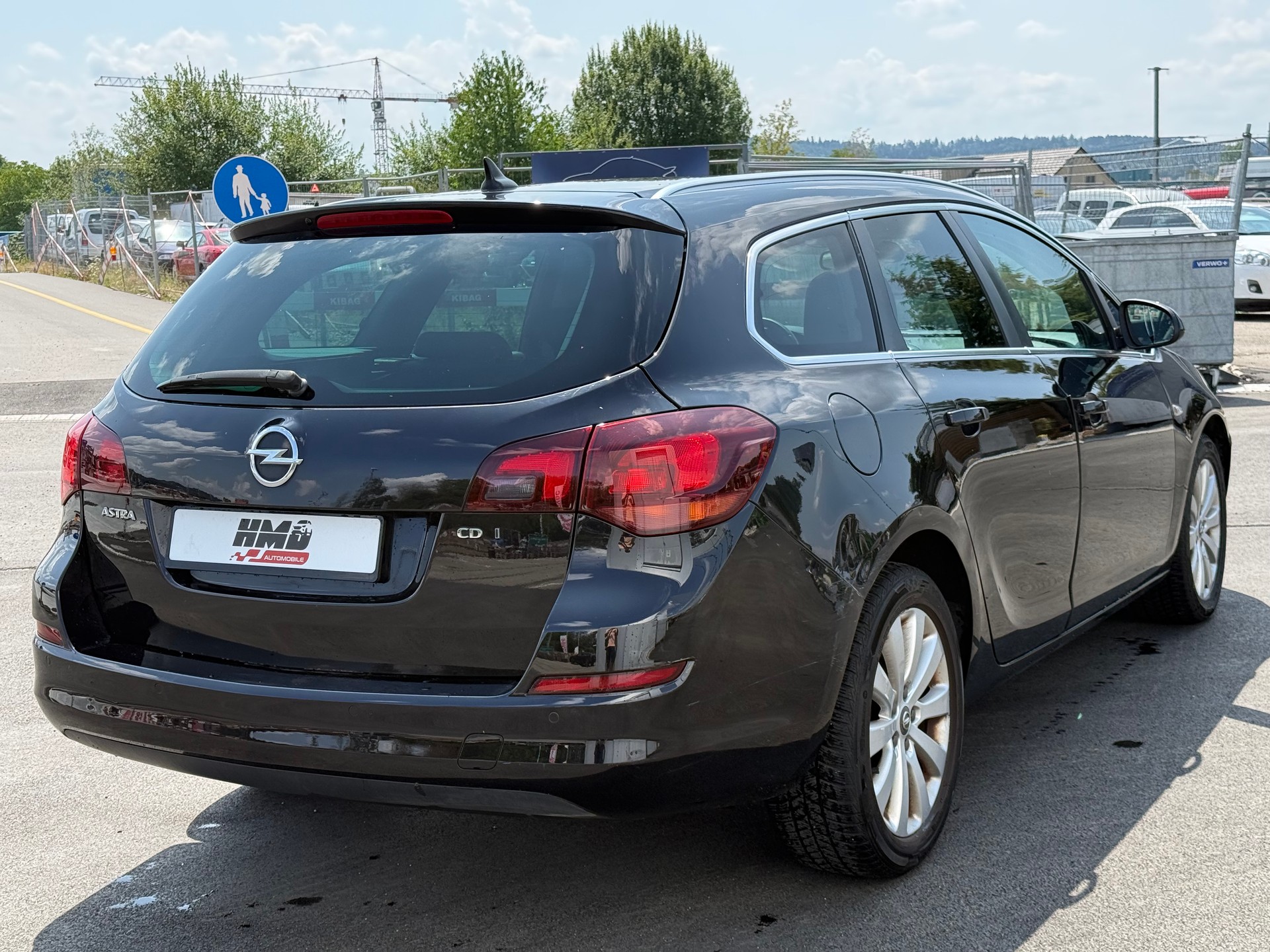 OPEL Astra SportsTourer 1.7 CDTi Cosmo-image-4