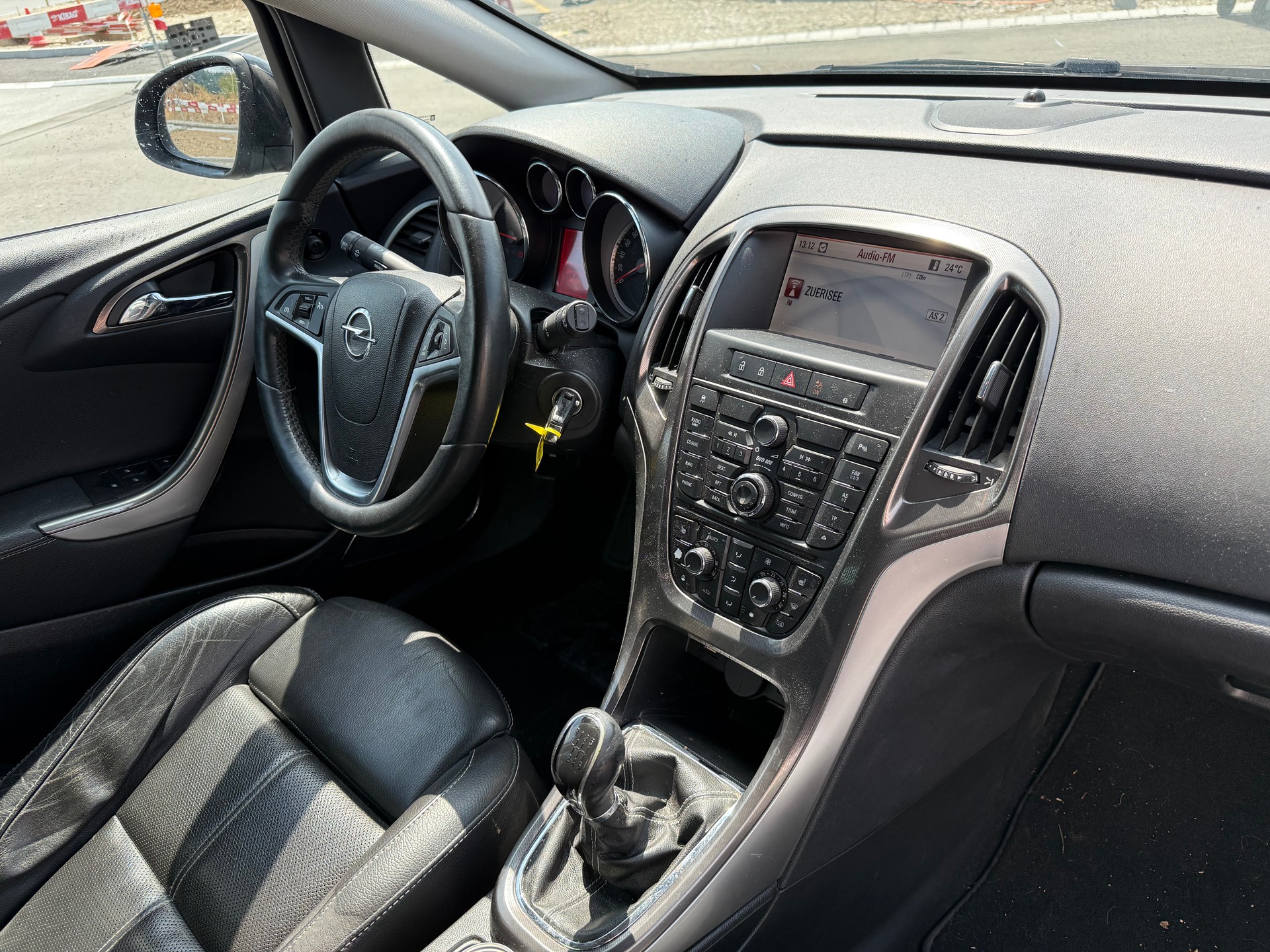 OPEL Astra SportsTourer 1.7 CDTi Cosmo-image-8