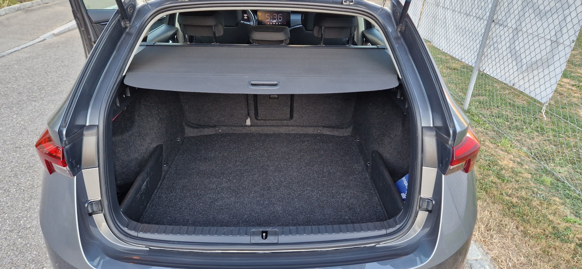 SKODA 2.0 TSI Ambition 4x4 DSG-image-8