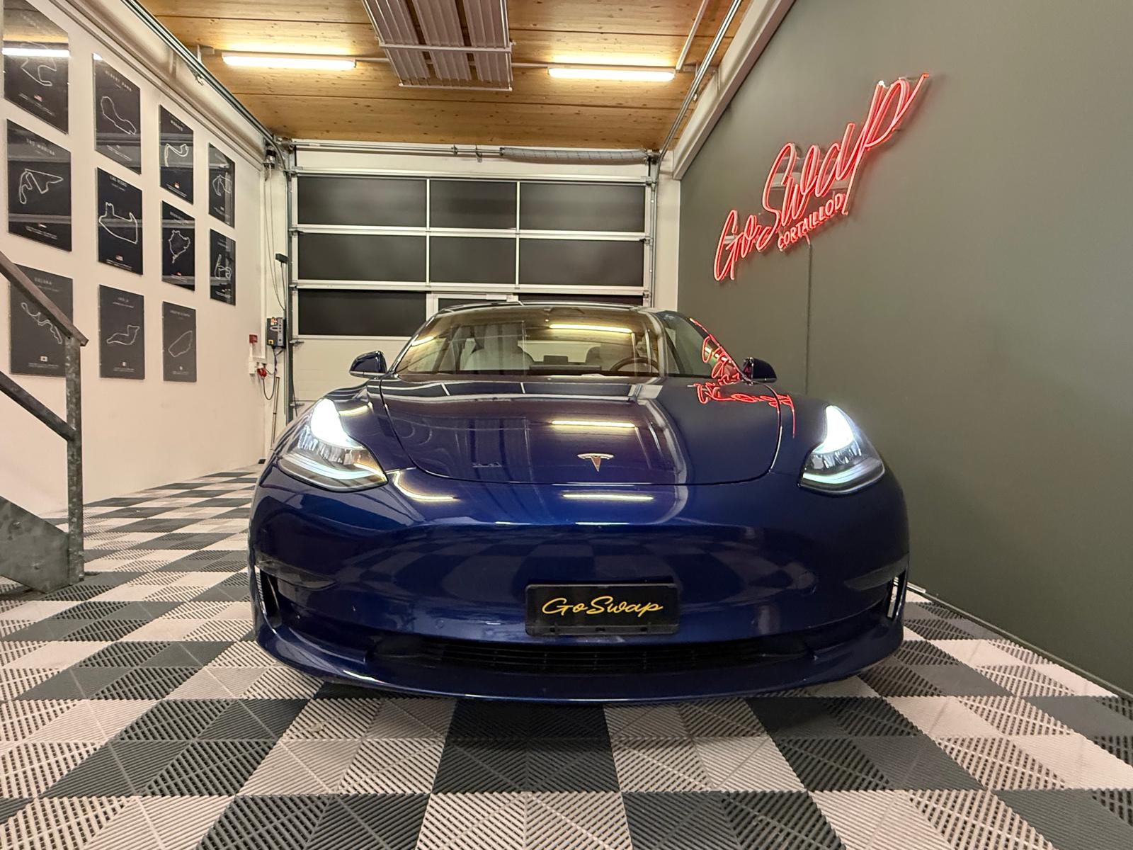 TESLA Model 3 Long Range Dual Motor AWD-image-8