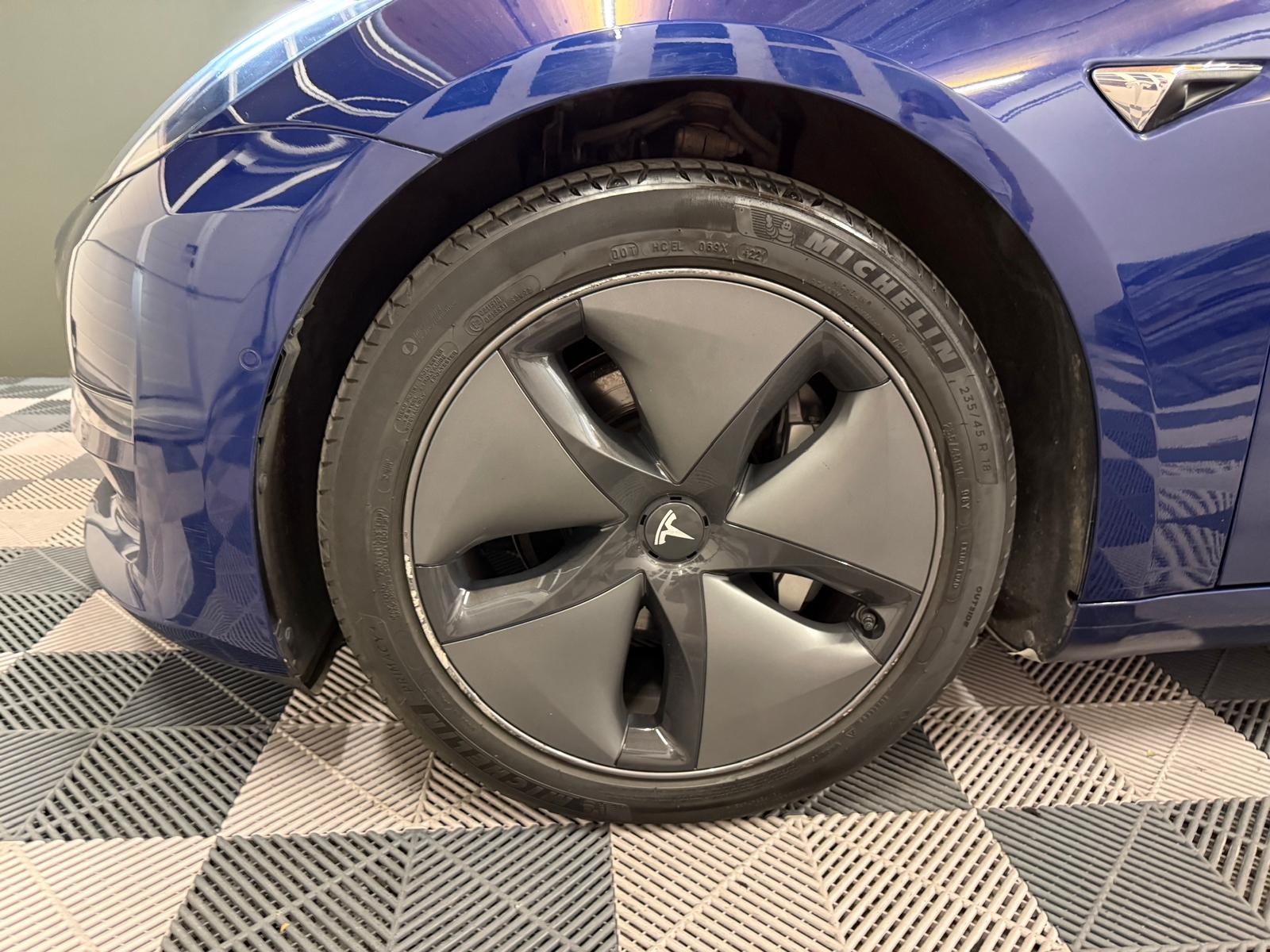 TESLA Model 3 Long Range Dual Motor AWD-image-27