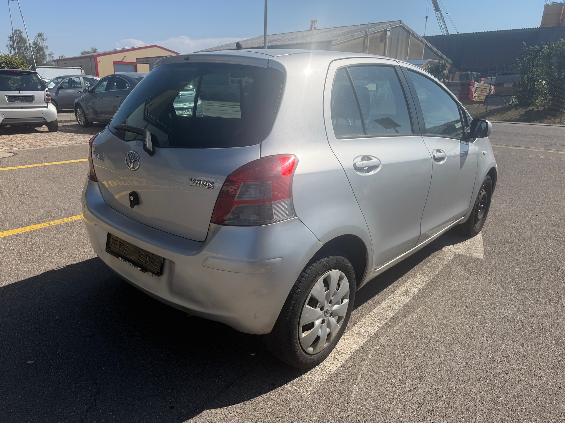 TOYOTA Yaris 1.33 Linea Sol-image-3