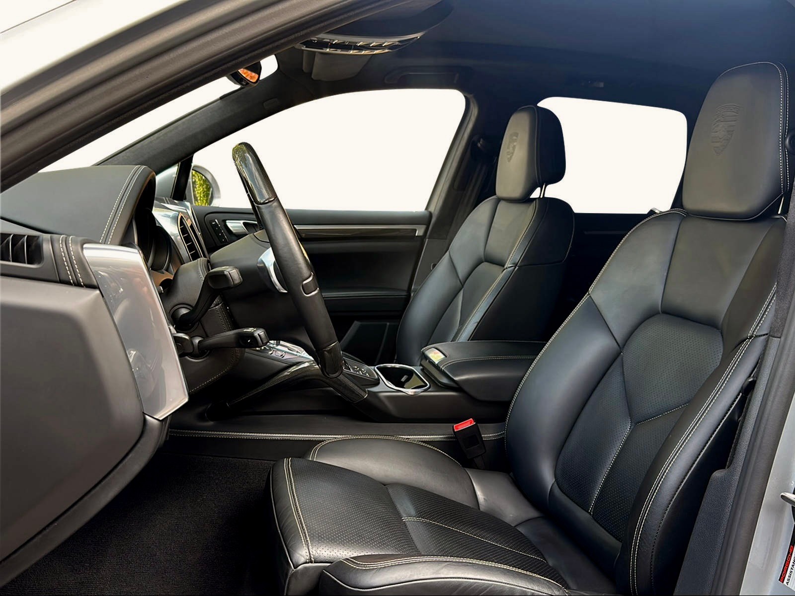 PORSCHE Cayenne Turbo S *FAB Design*-image-8