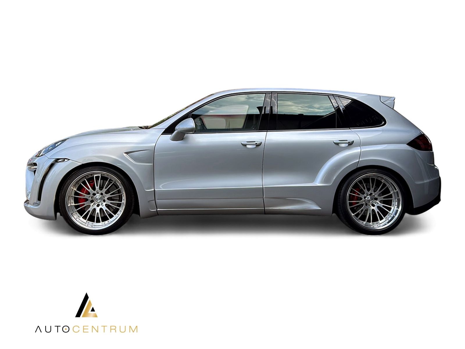 PORSCHE Cayenne Turbo S *FAB Design*-showroom-element-2