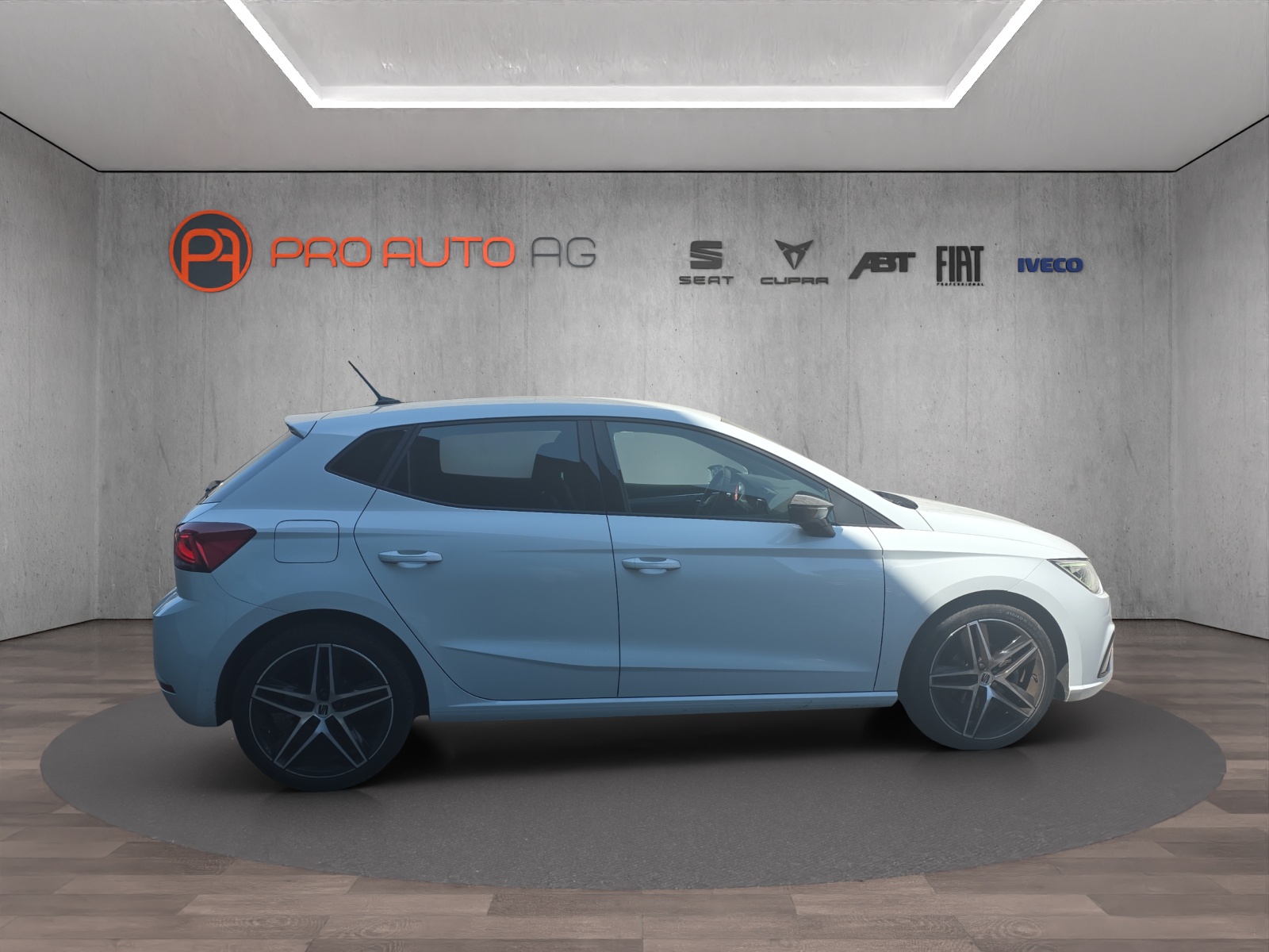SEAT Ibiza 1.0 EcoTSI Hola FR DSG-image-5