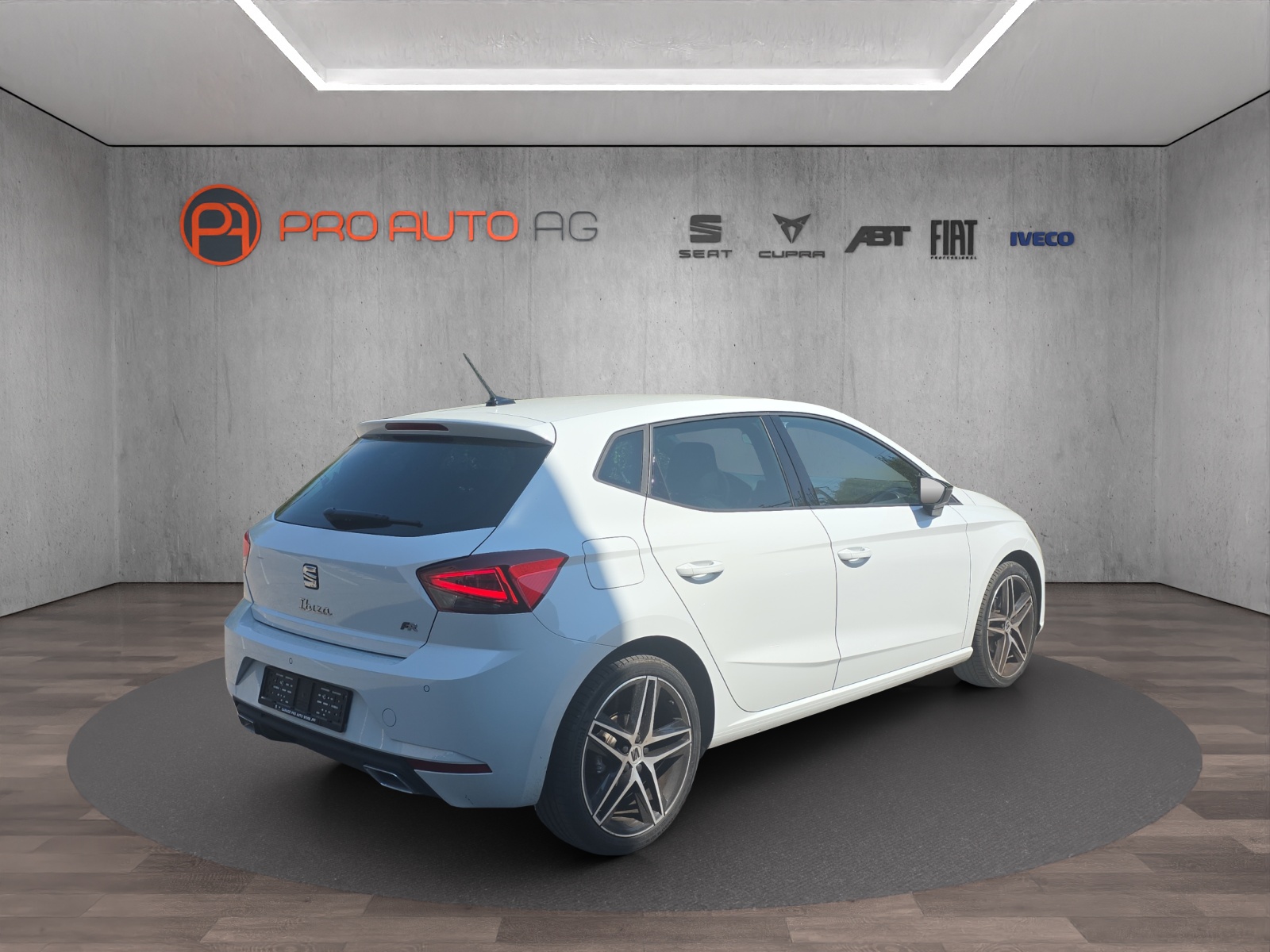 SEAT Ibiza 1.0 EcoTSI Hola FR DSG-image-4