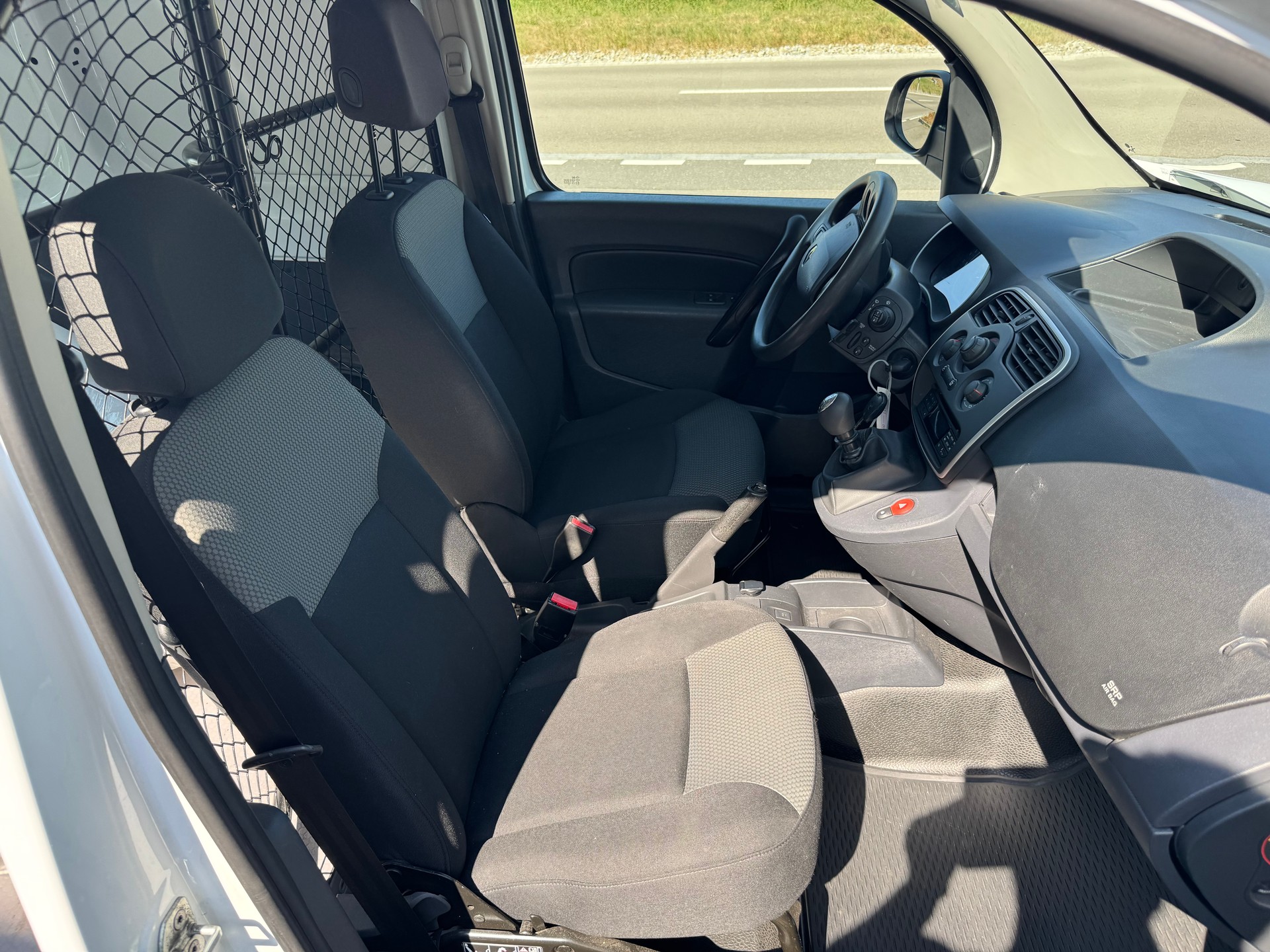 RENAULT Kangoo Medium dCi 95 ENERGY Access-image-7