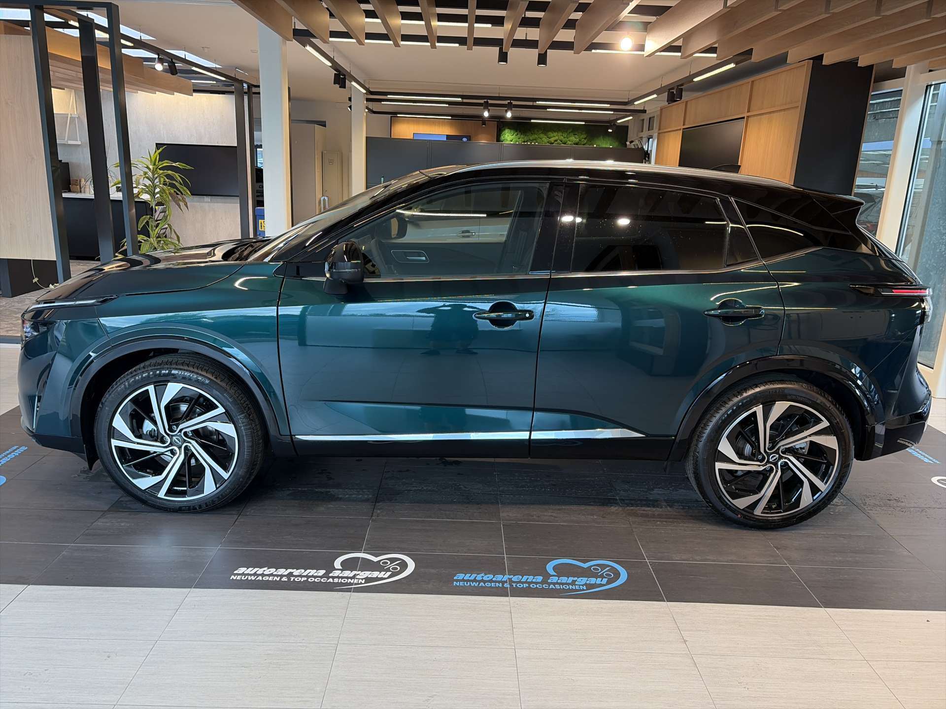 NISSAN Qashqai 1.3 DIG-T MHEV Tekna+ Xtronic-Automat-image-13