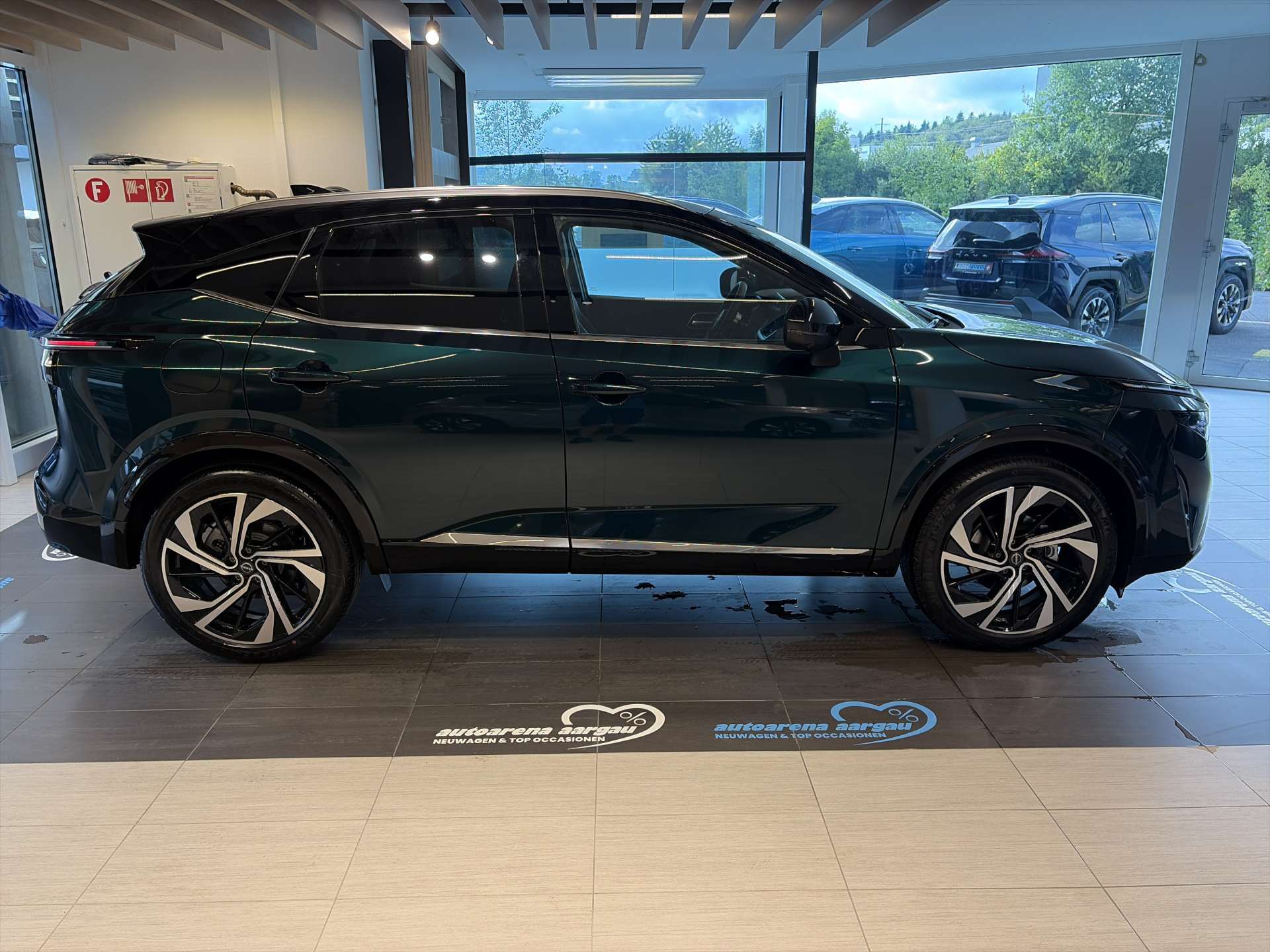 NISSAN Qashqai 1.3 DIG-T MHEV Tekna+ Xtronic-Automat-image-11