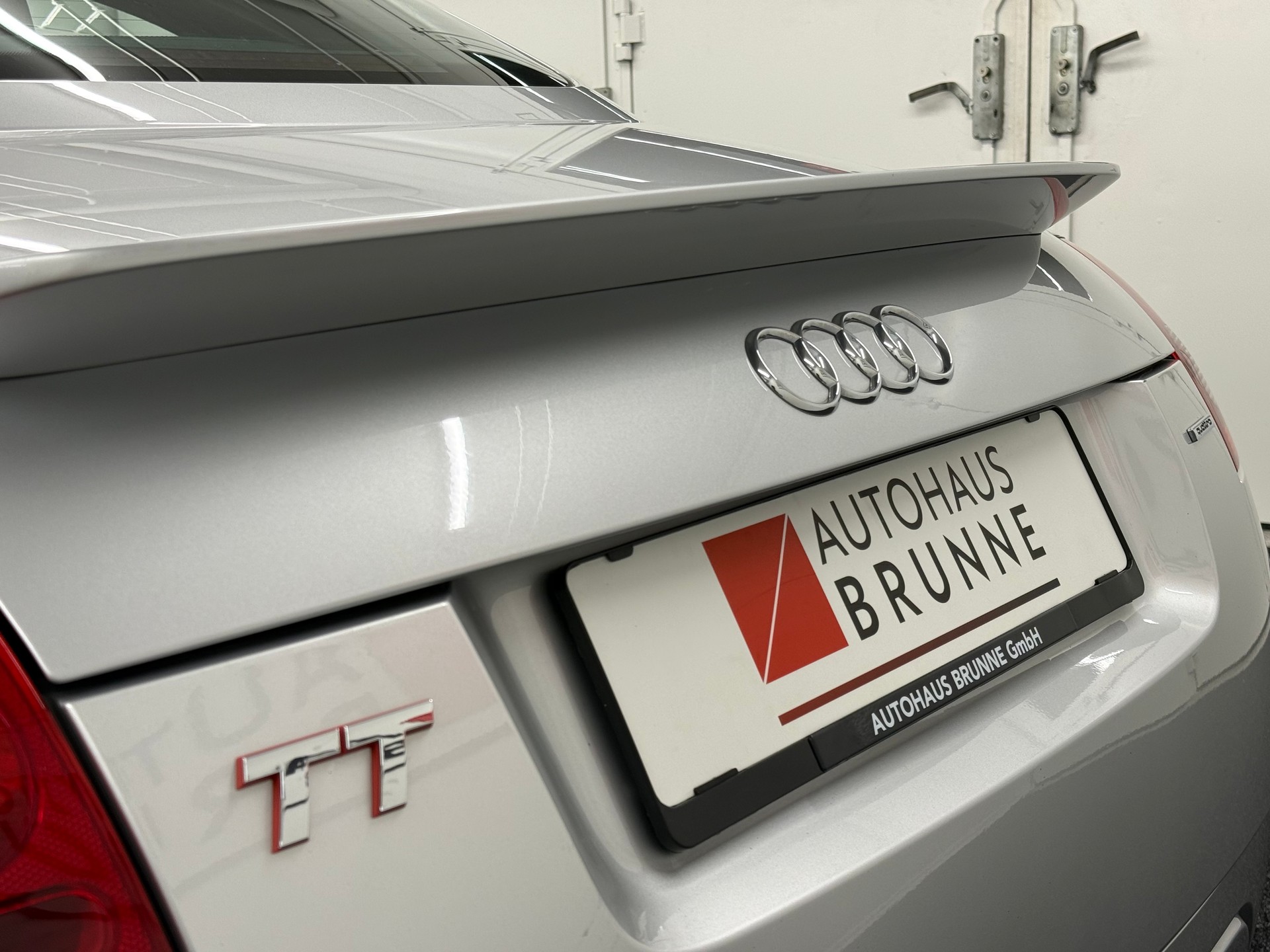 AUDI TT Coupé 1.8 T quattro-image-14
