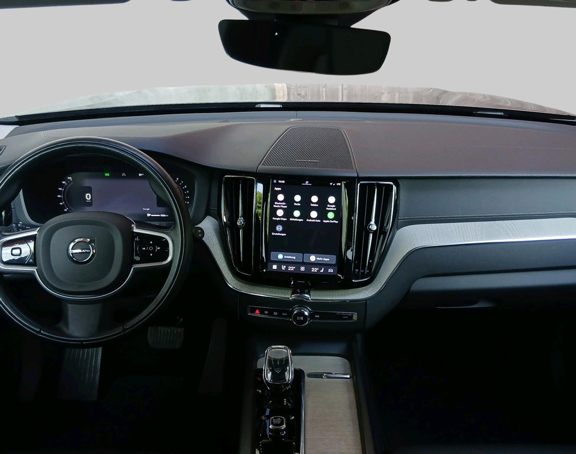 VOLVO XC60 2.0 B5 MH Inscription AWD-image-5