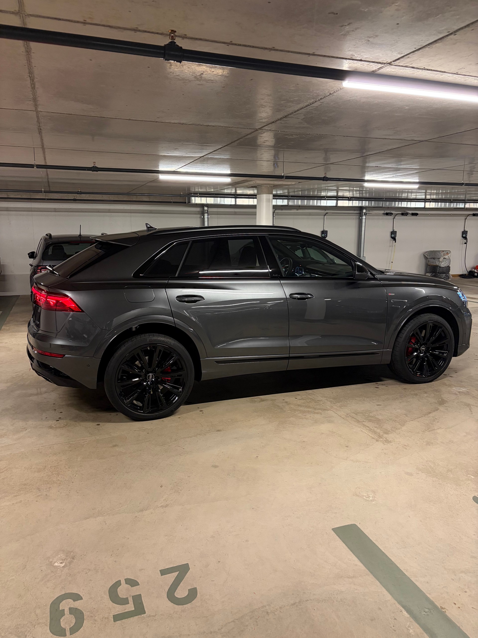 AUDI 3.0 TFSI e Attraction quattro 290 T-Tronic-image-1
