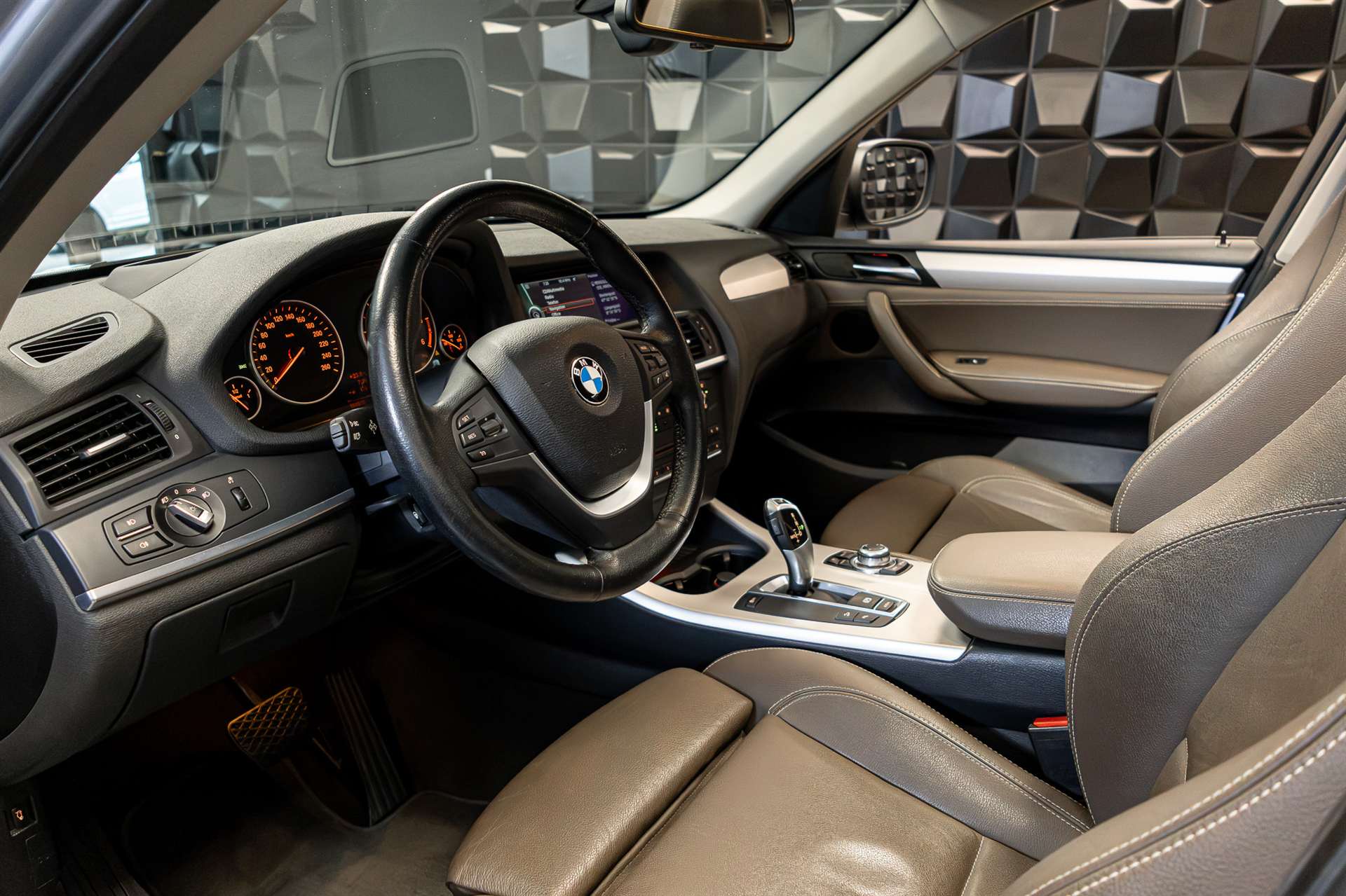 BMW X3 xDrive 30d Steptronic-image-14