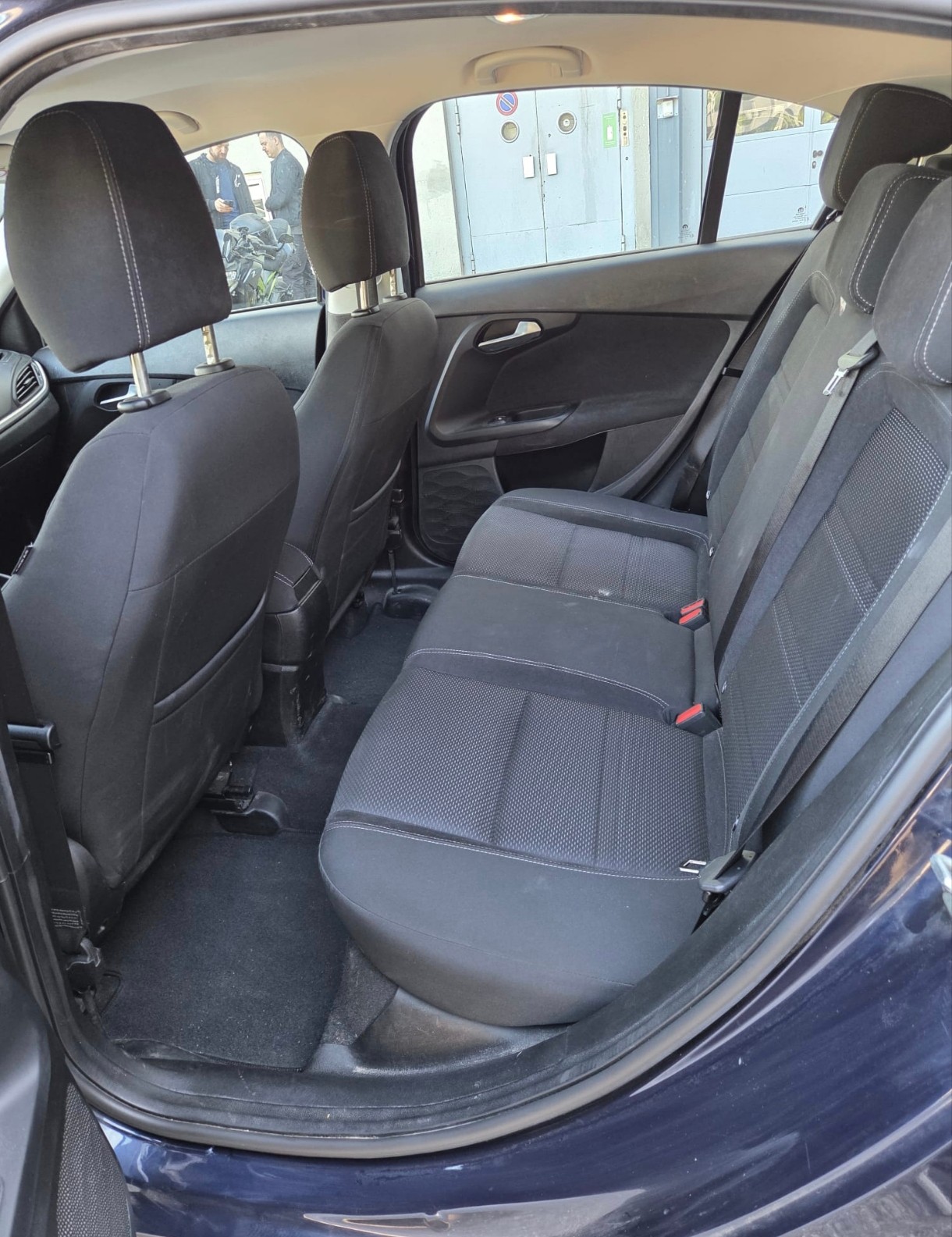FIAT Tipo 1.6MJ Lounge DCT-6-image-9