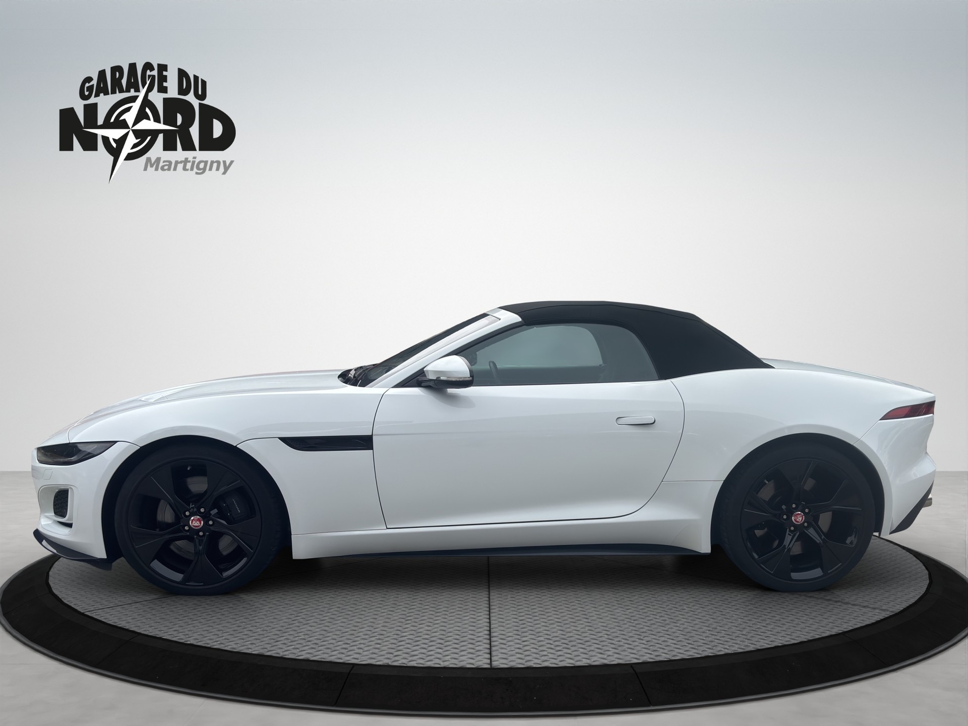 JAGUAR F-Type Convertible 5.0 V8 First Edition Automatik-showroom-element-2