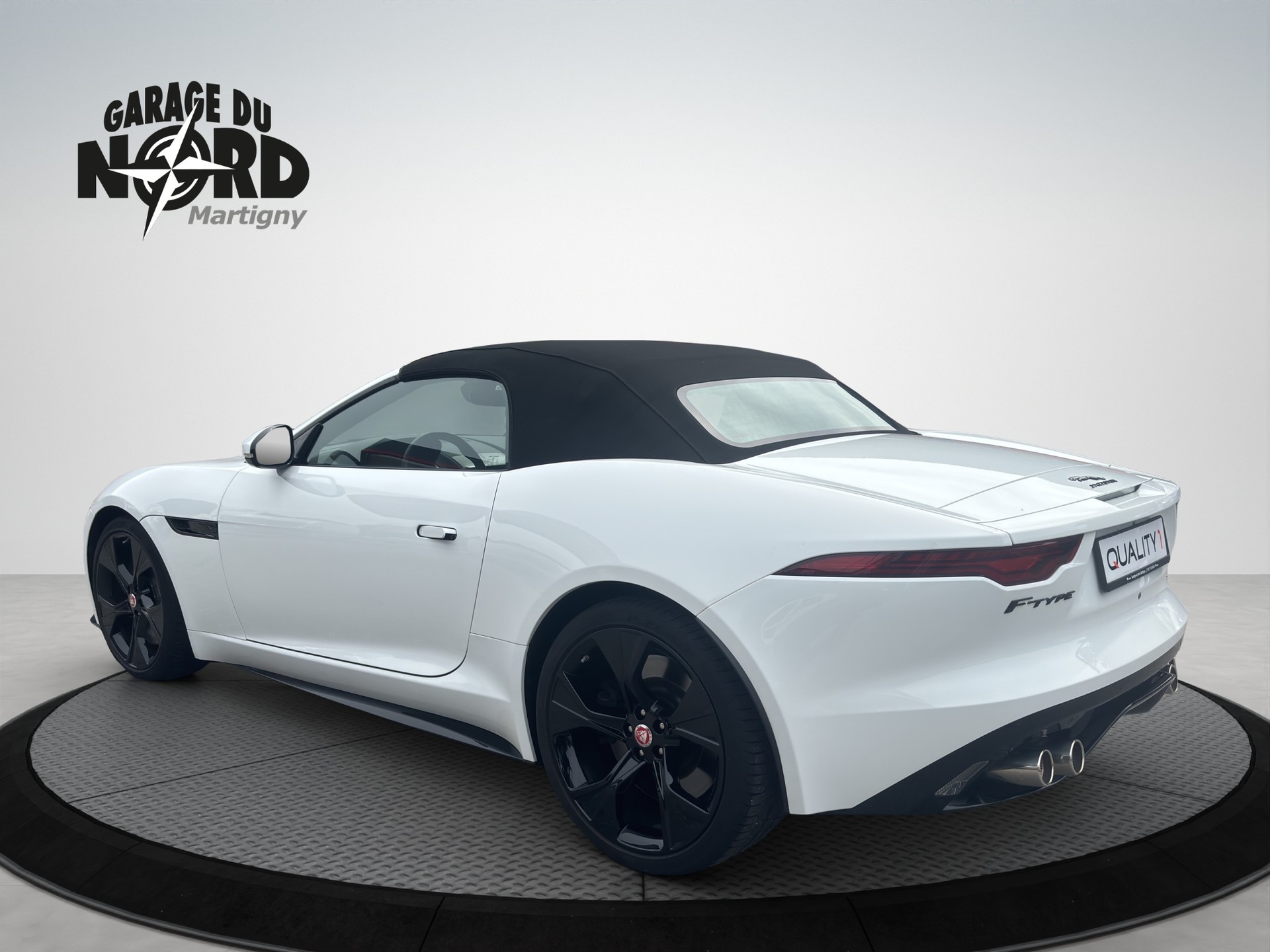 JAGUAR F-Type Convertible 5.0 V8 First Edition Automatik-showroom-element-3