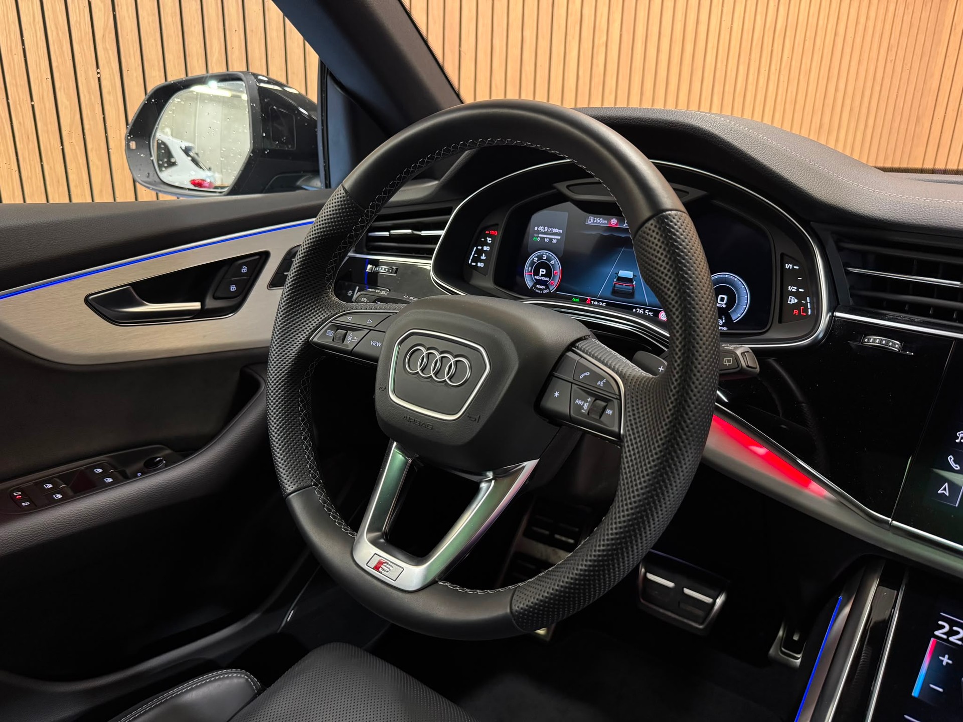 AUDI Q8 SUV 50 TDI quattro tiptronic *Top Ausstattung*-image-13