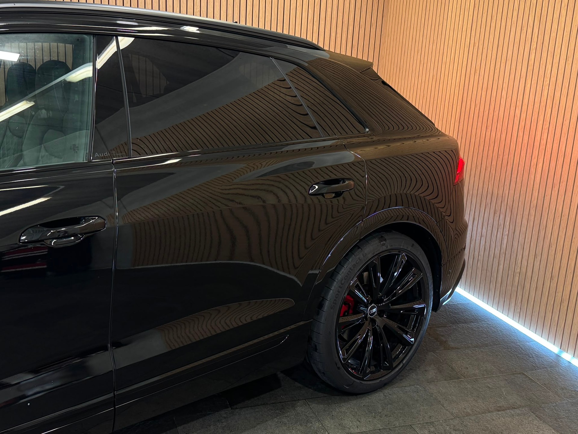 AUDI Q8 SUV 50 TDI quattro tiptronic *Top Ausstattung*-image-4