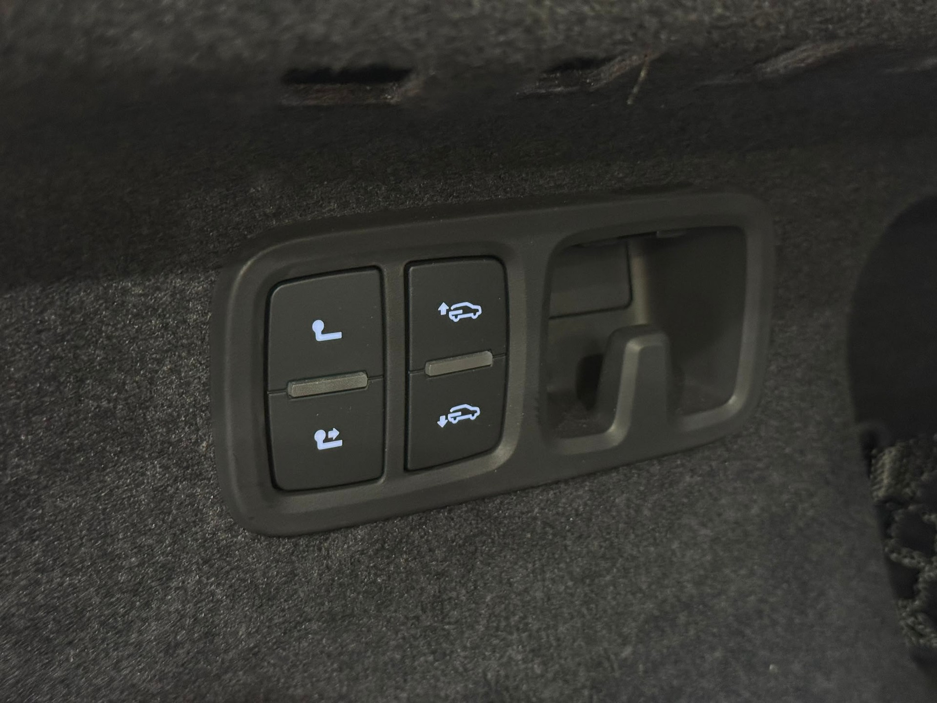 AUDI Q8 SUV 50 TDI quattro tiptronic *Top Ausstattung*-image-8