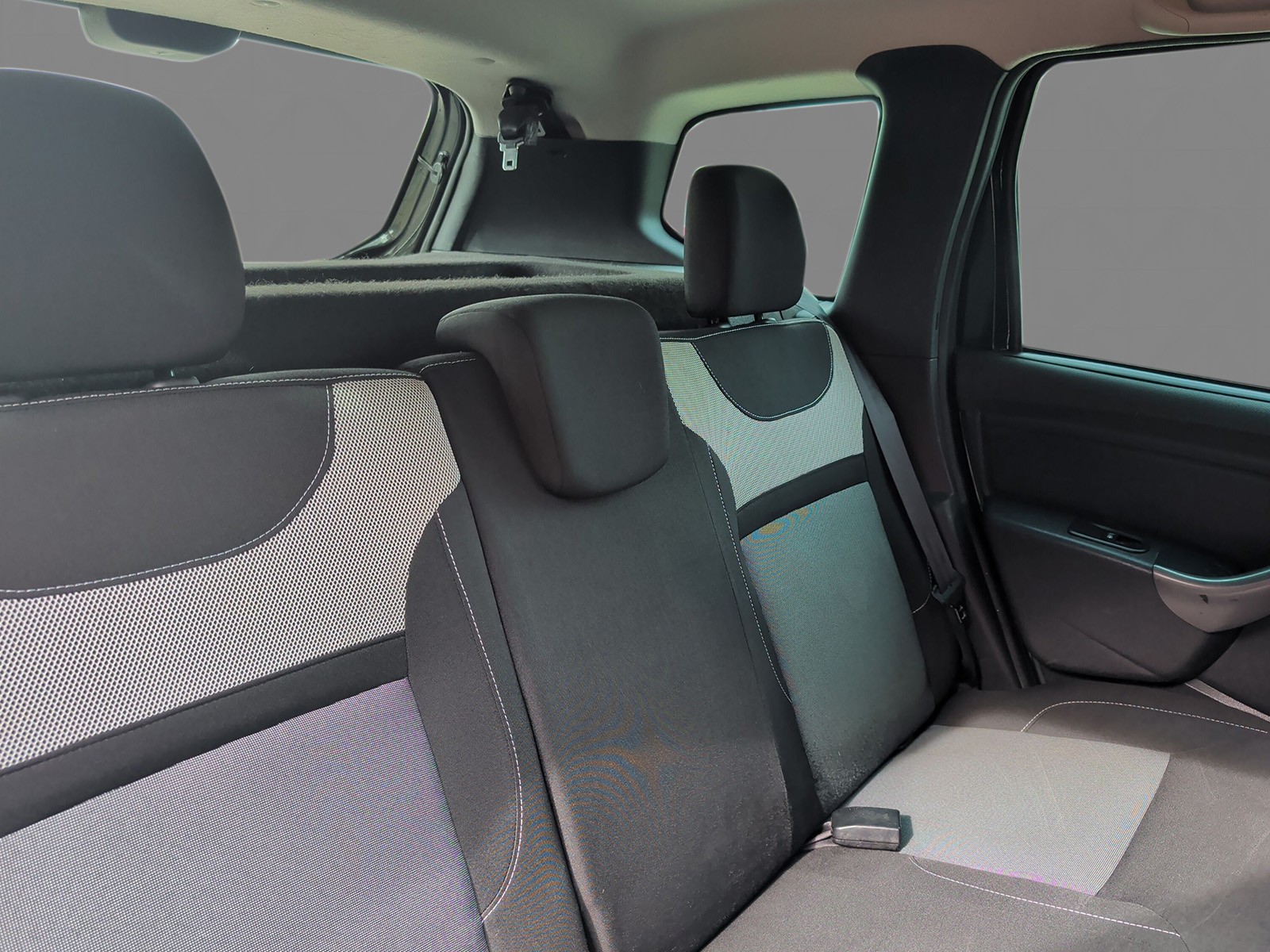 DACIA Duster Ambiance 4x4-image-10