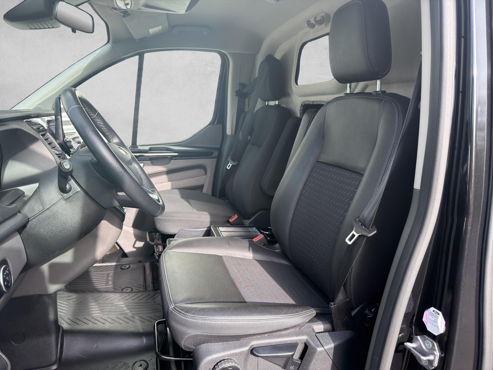 FORD Transit Custom Van 290 L1H1 Sport A-image-3