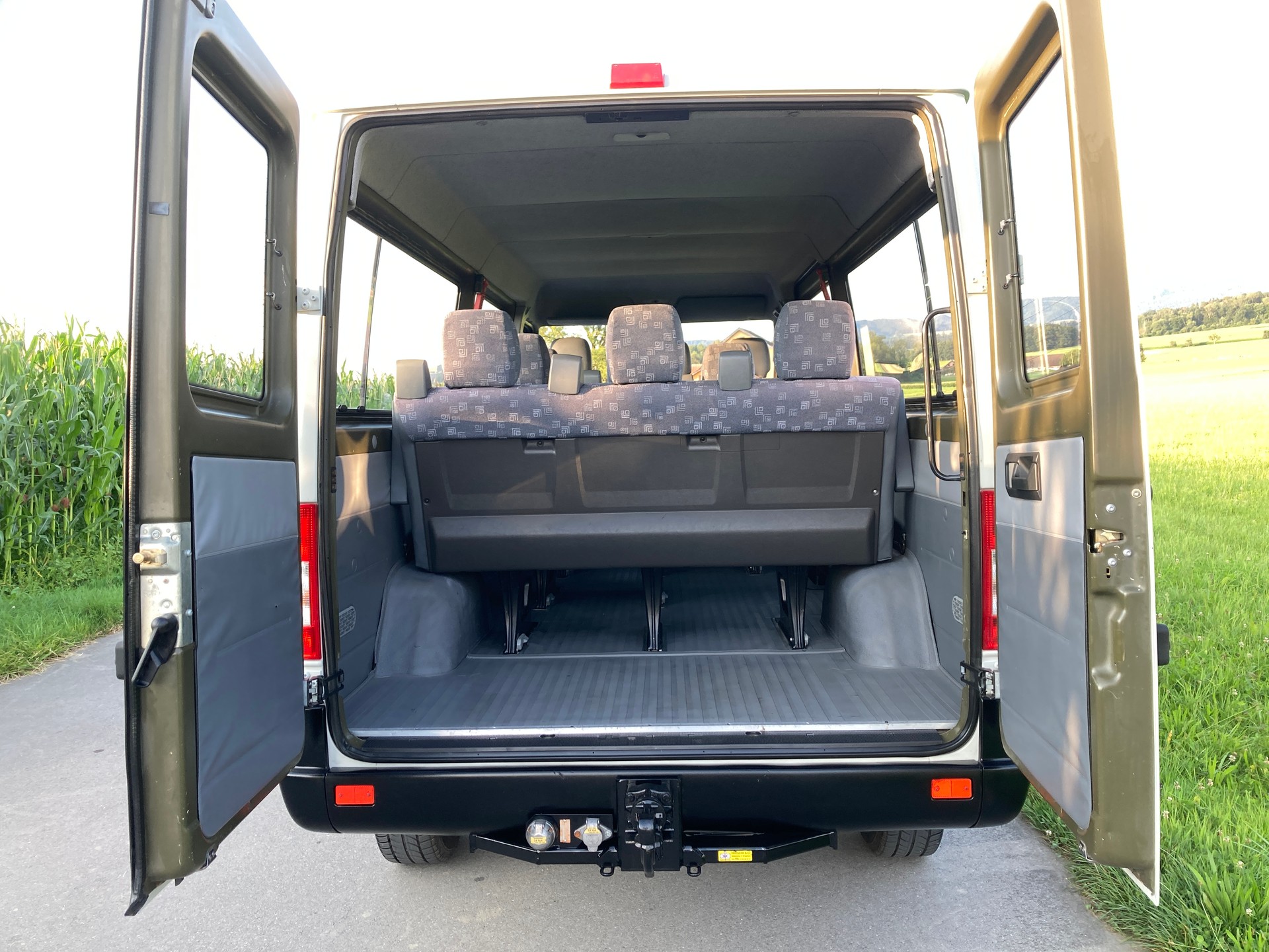 MERCEDES-BENZ Sprinter 313 CDI 4x4 mit Geländeuntersetzung und 11 Sitzen-image-6