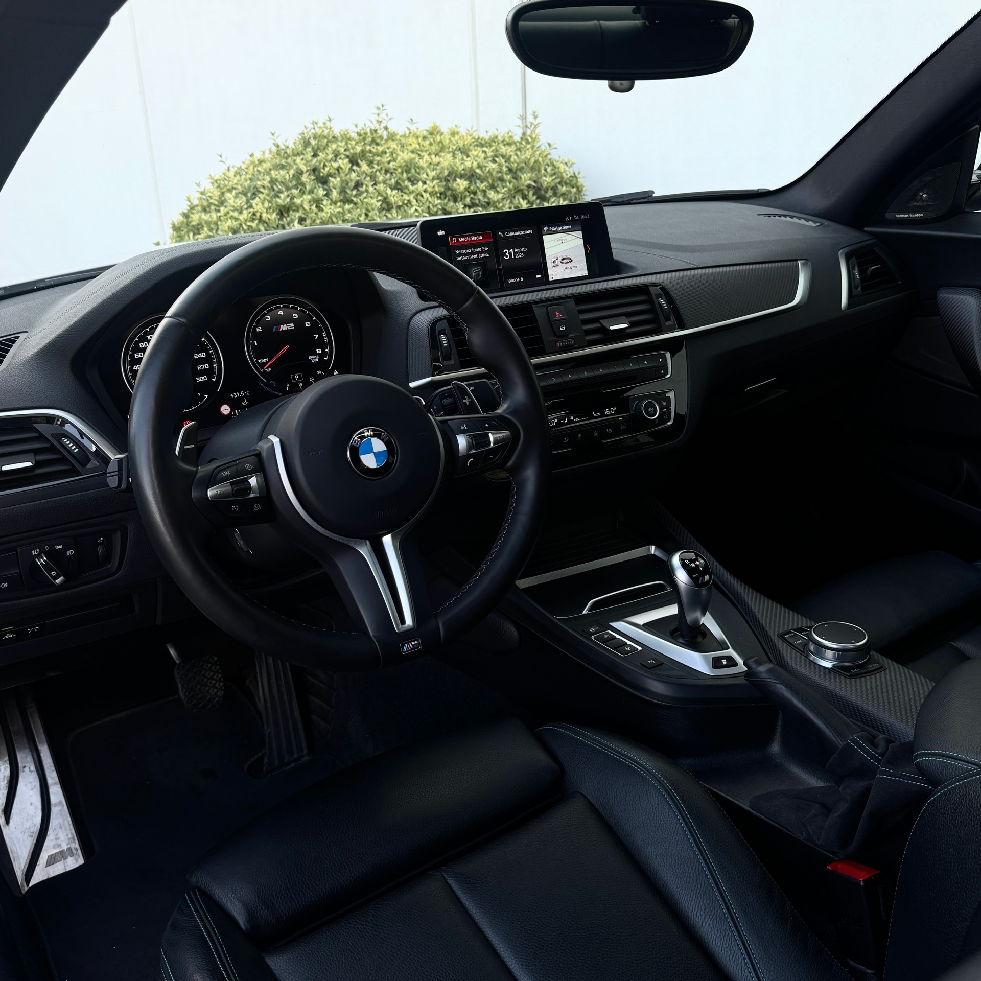 BMW M2 Competition Drivelogic-image-9
