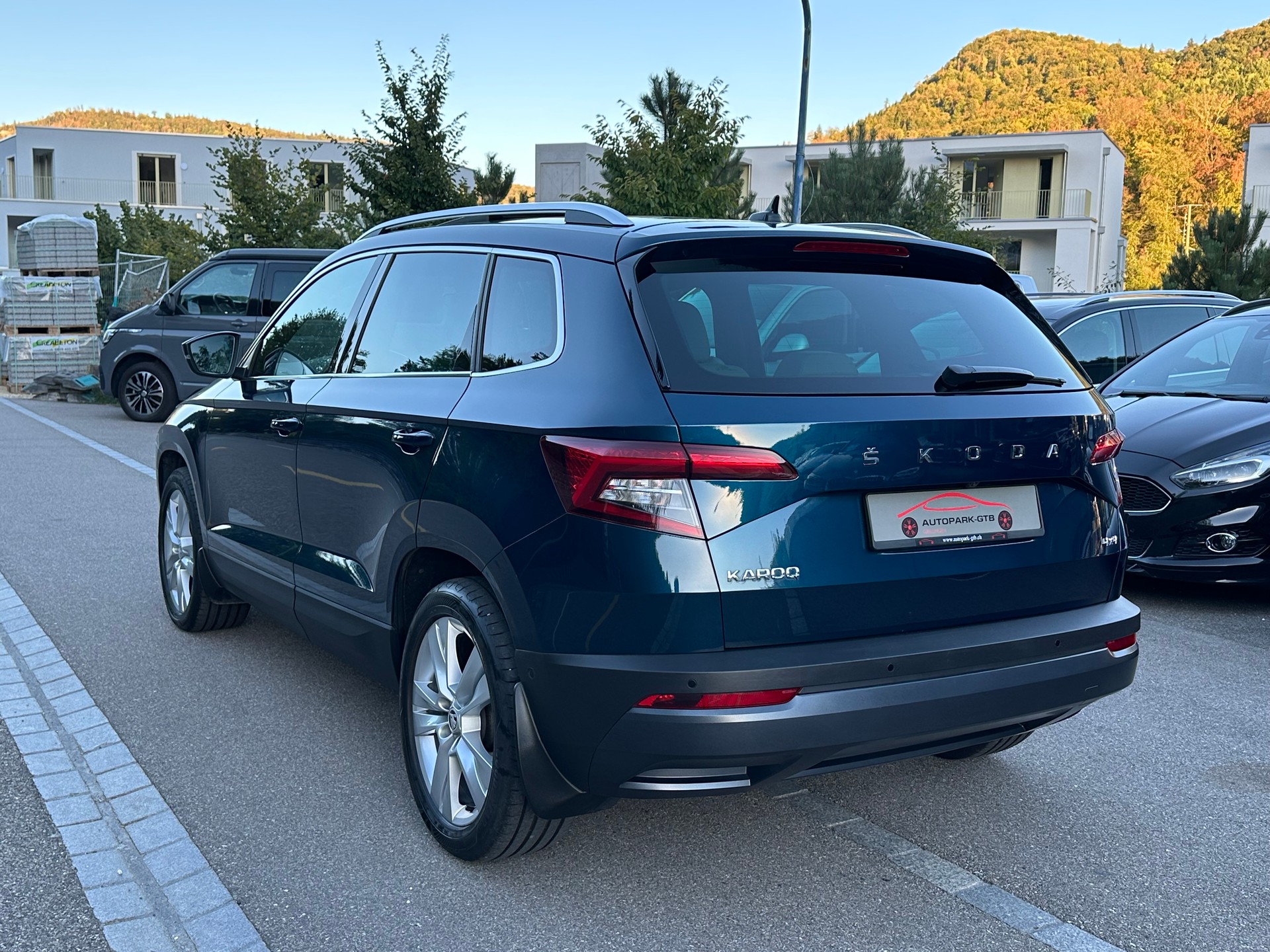 SKODA Karoq 2.0 TDI CR Style 4x4 DSG-image-6