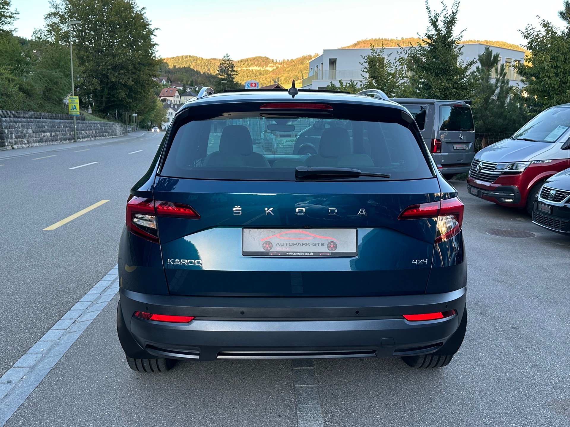 SKODA Karoq 2.0 TDI CR Style 4x4 DSG-image-7