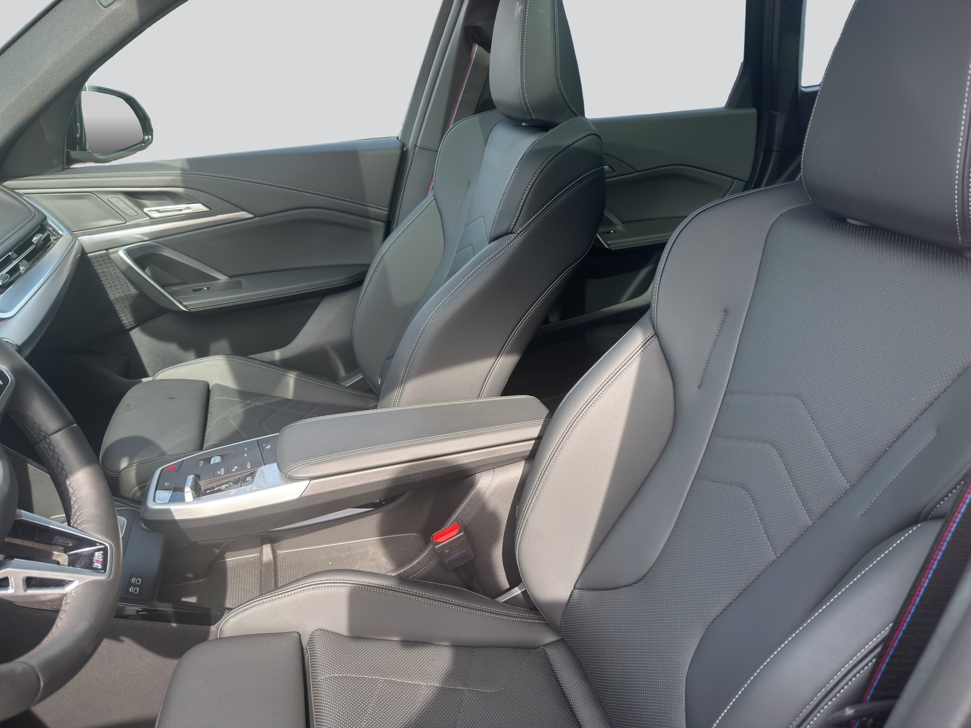 BMW X1 sDrive 18i M Sport-image-4
