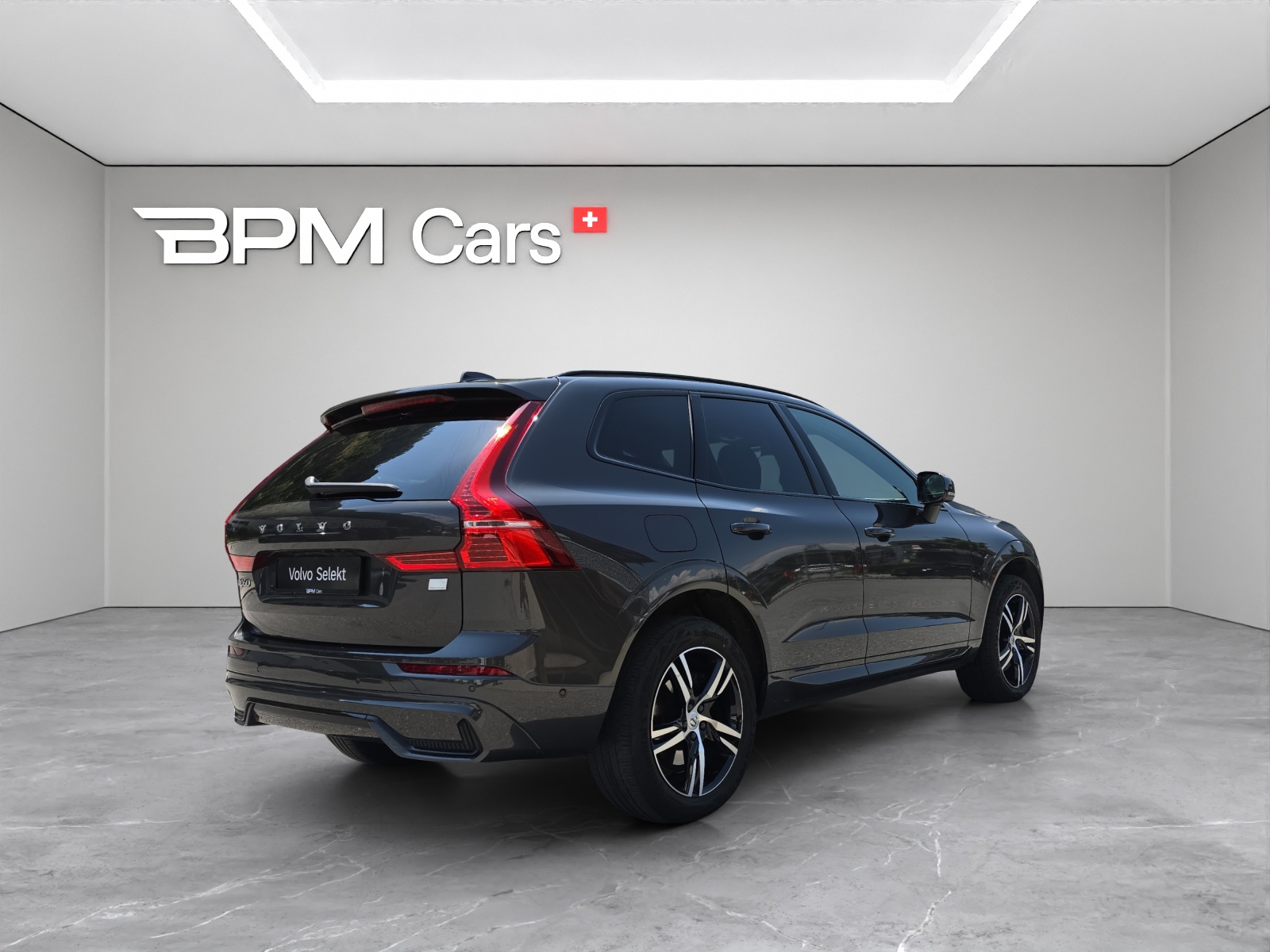 VOLVO XC60 2.0 T6 TE R-Design eAWD-image-3