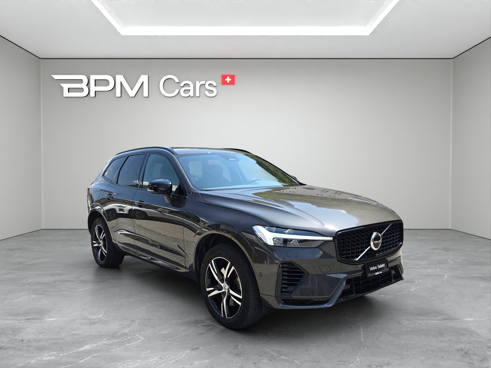 VOLVO XC60 2.0 T6 TE R-Design eAWD-image-4
