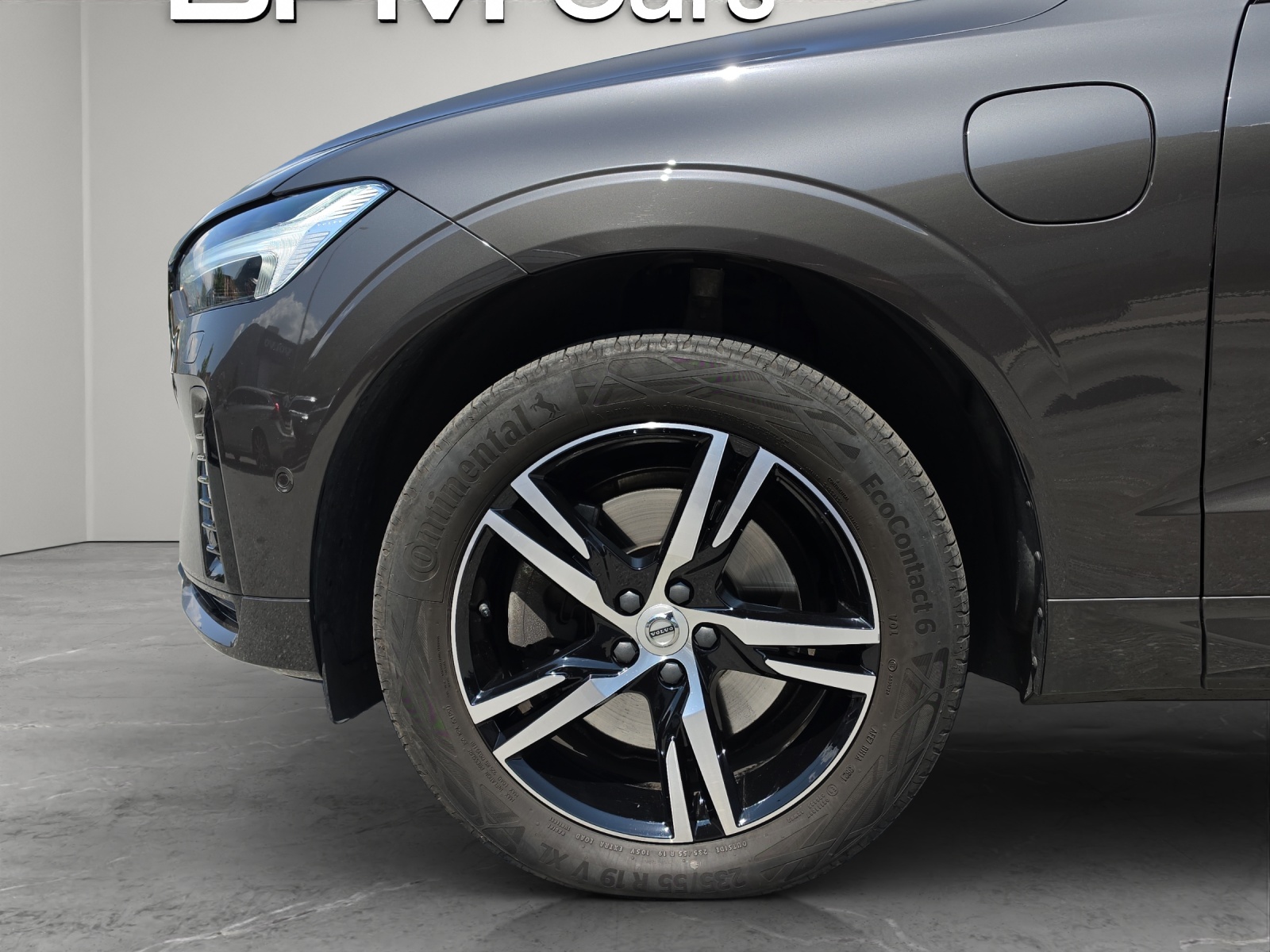 VOLVO XC60 2.0 T6 TE R-Design eAWD-image-6