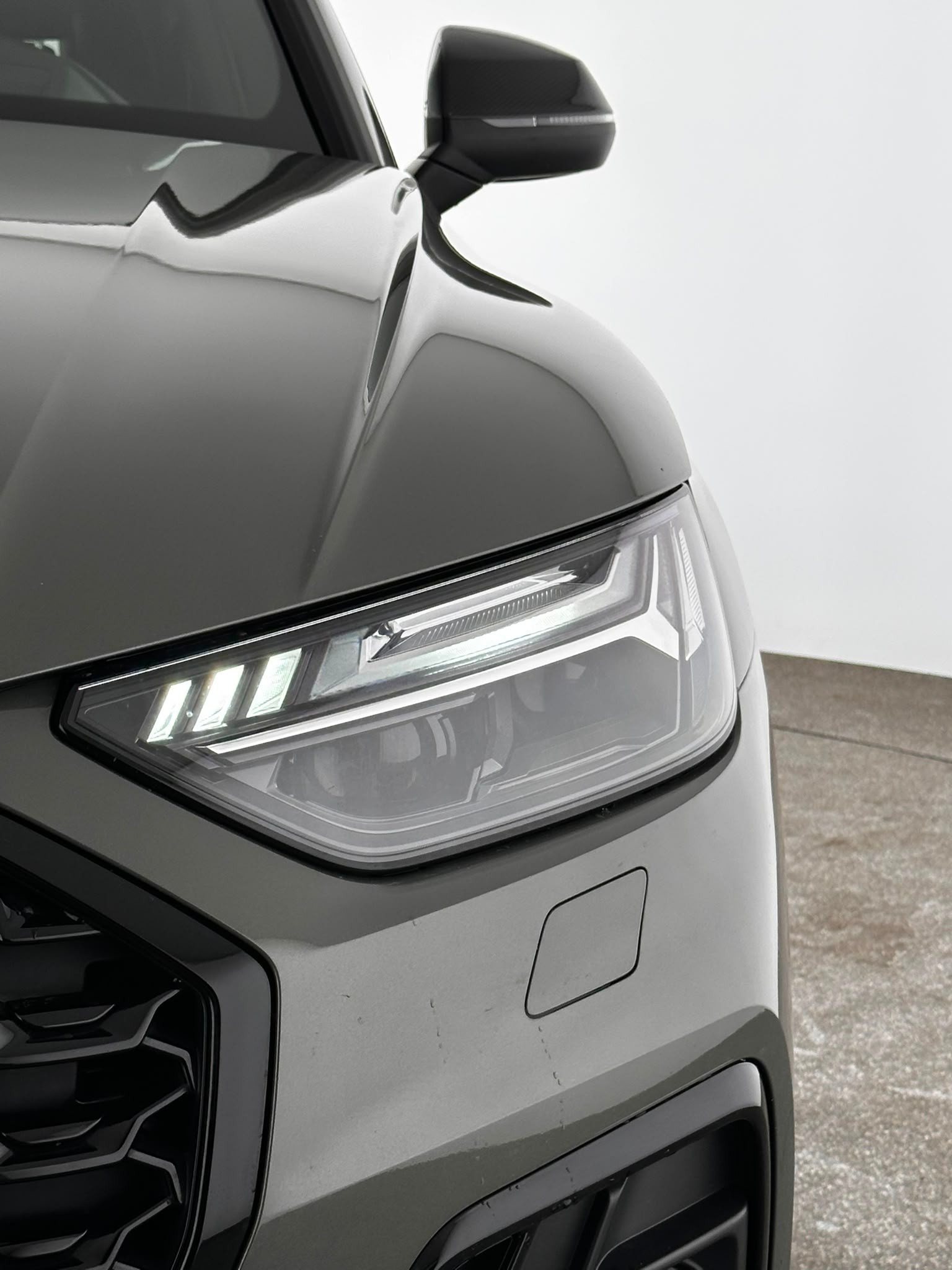 AUDI Q5 Sportback 40 TDI S line quattro S-tronic-image-4
