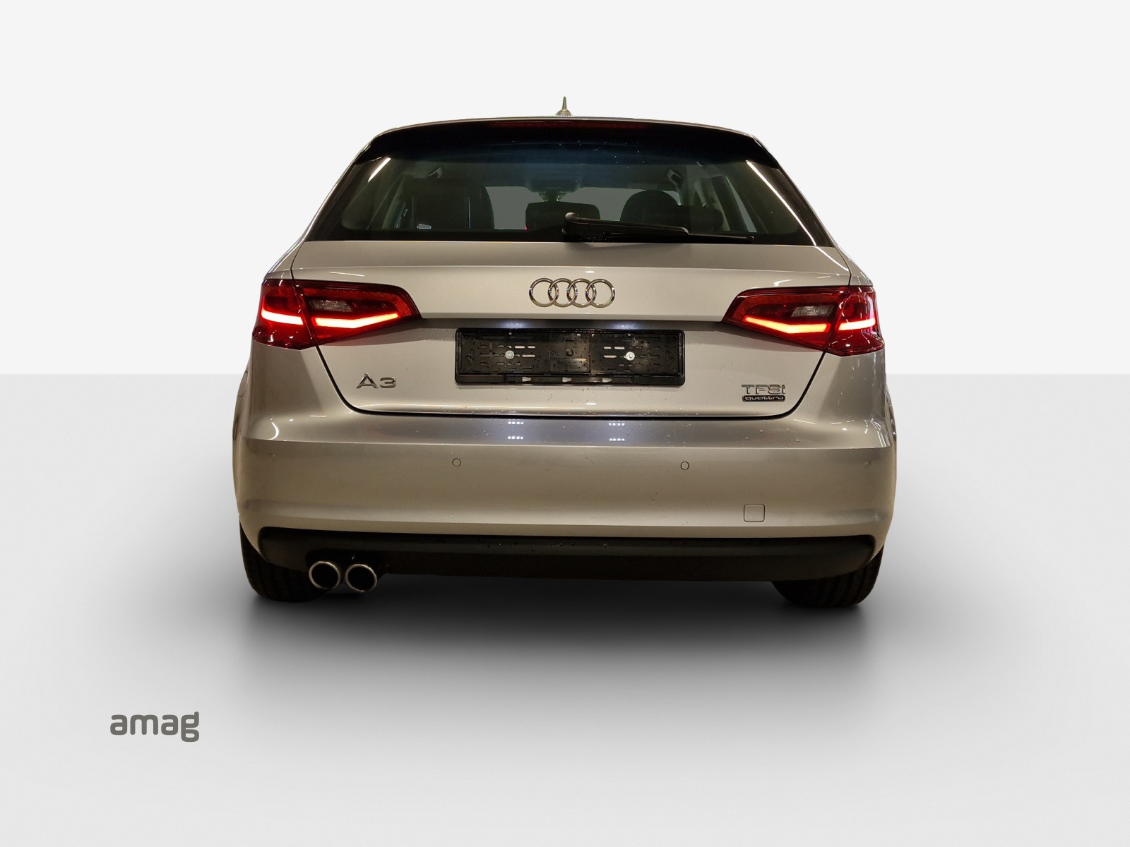 AUDI A3 Sportback 1.8 TFSI Ambition quattro S-tronic-image-3